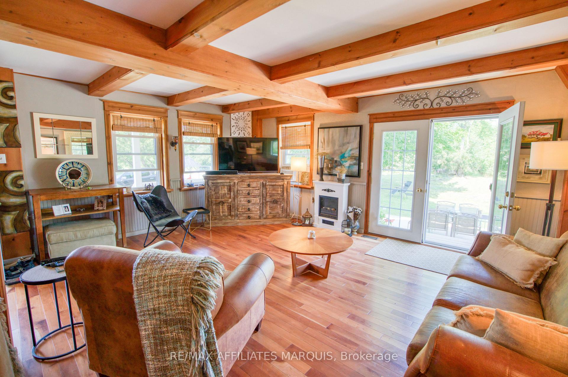 Photo 3 of 531 Little Crosby Lake Road, Rideau Lakes, Rideau Lakes (North Crosby) Twp — HOMEH