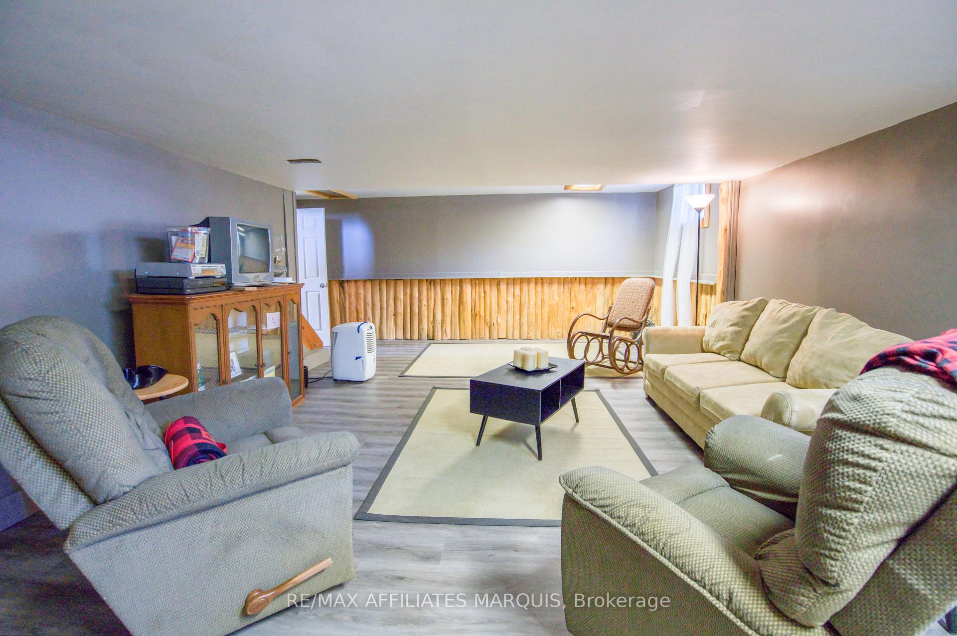 Photo 15 of 531 Little Crosby Lake Road, Rideau Lakes, Rideau Lakes (North Crosby) Twp — HOMEH