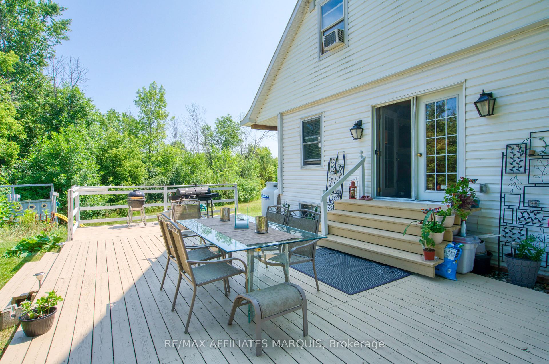 Photo 29 of 531 Little Crosby Lake Road, Rideau Lakes, Rideau Lakes (North Crosby) Twp — HOMEH