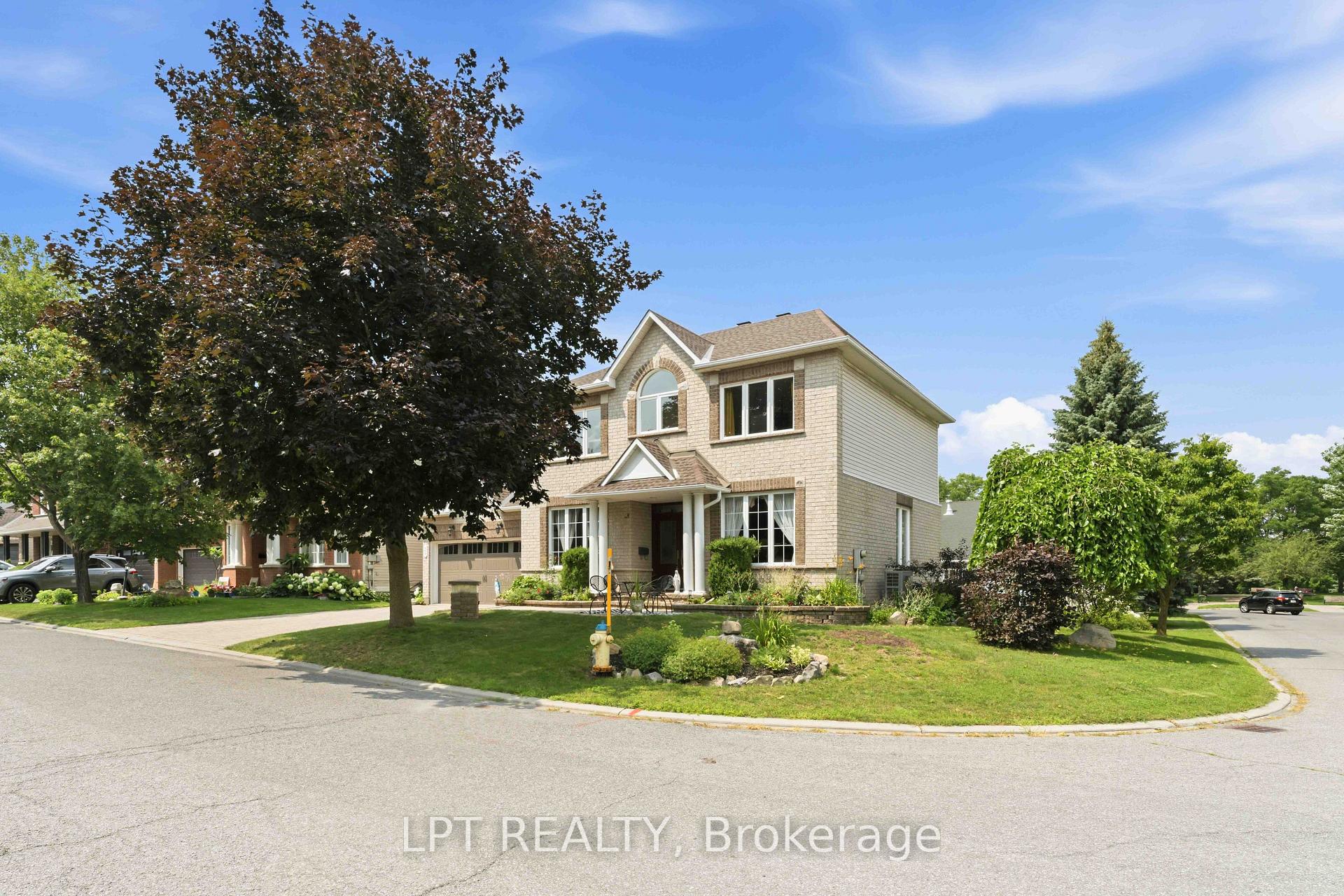Photo 3 of 38 Crosspointe Avenue, Ottawa, Barrhaven East — HOMEH