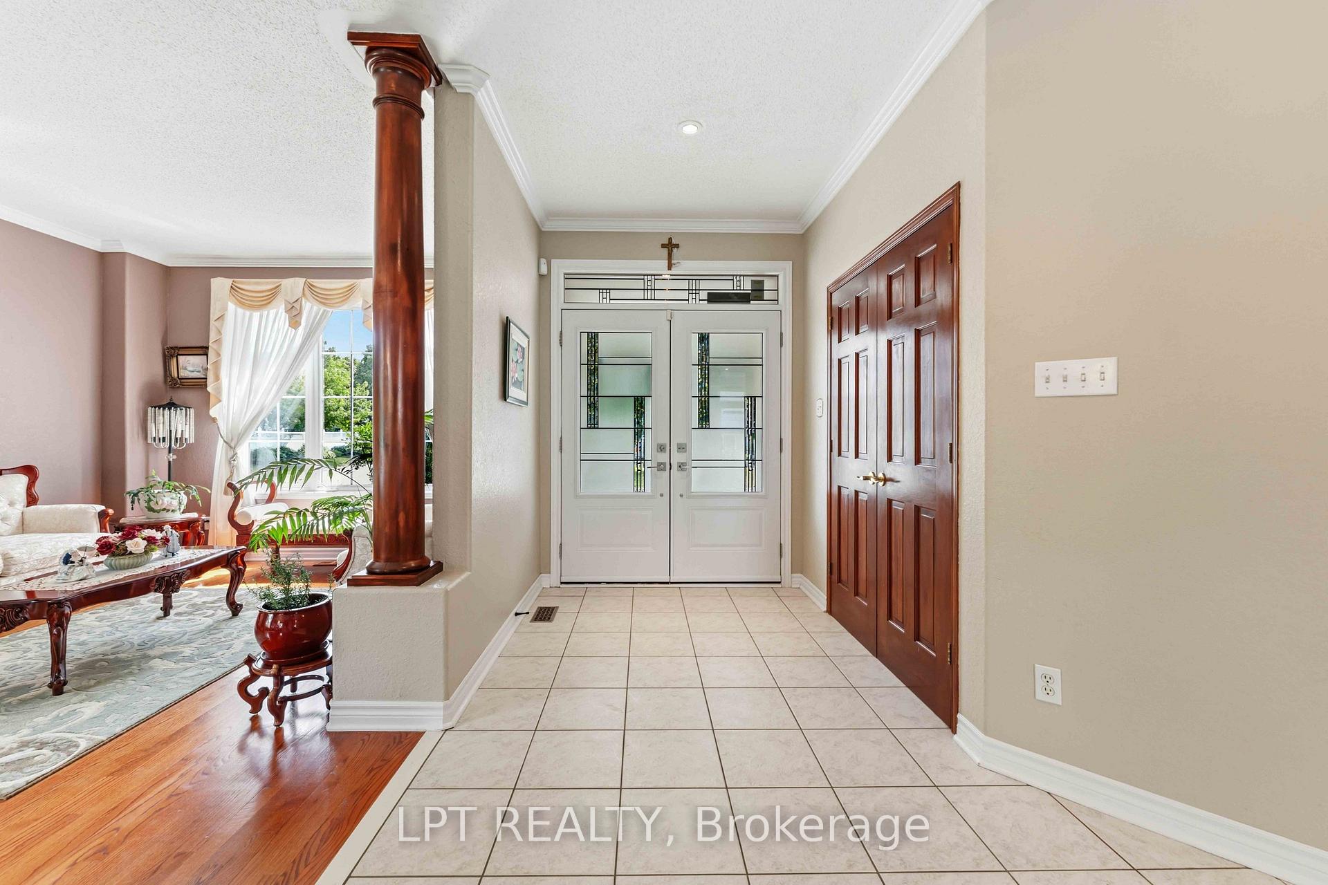 Photo 4 of 38 Crosspointe Avenue, Ottawa, Barrhaven East — HOMEH