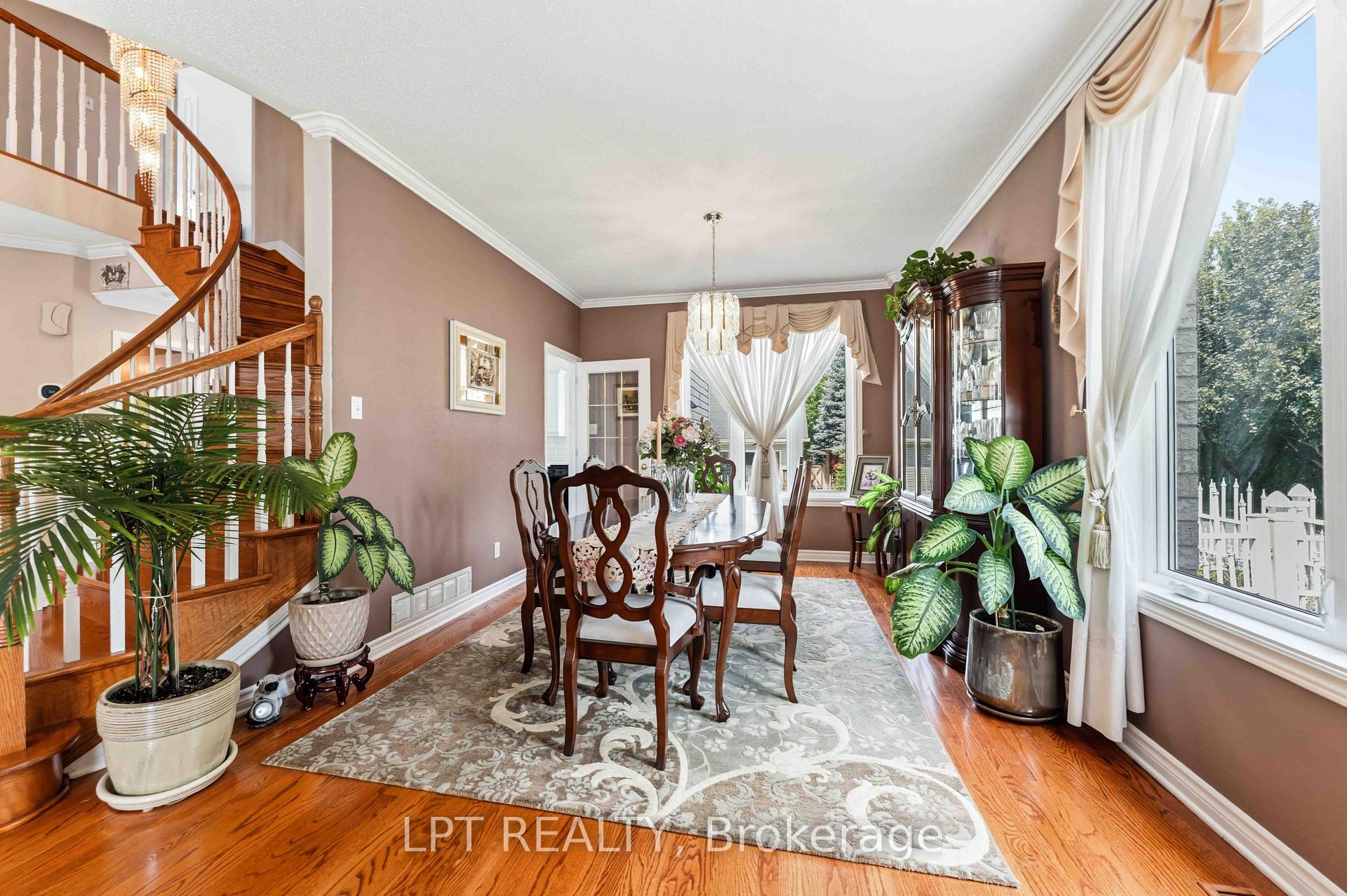 Photo 7 of 38 Crosspointe Avenue, Ottawa, Barrhaven East — HOMEH