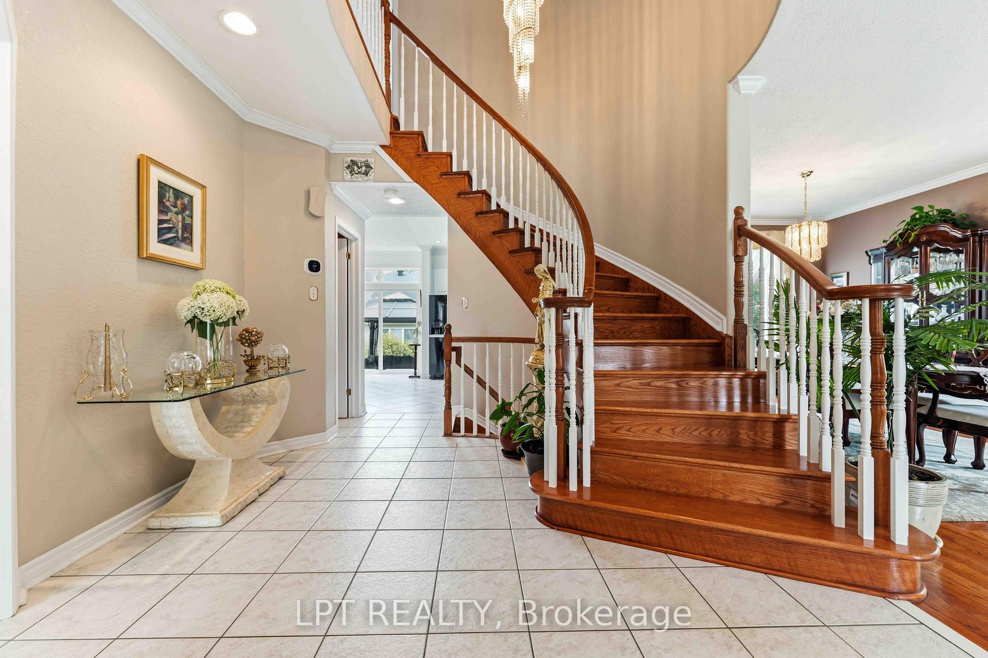 Photo 19 of 38 Crosspointe Avenue, Ottawa, Barrhaven East — HOMEH