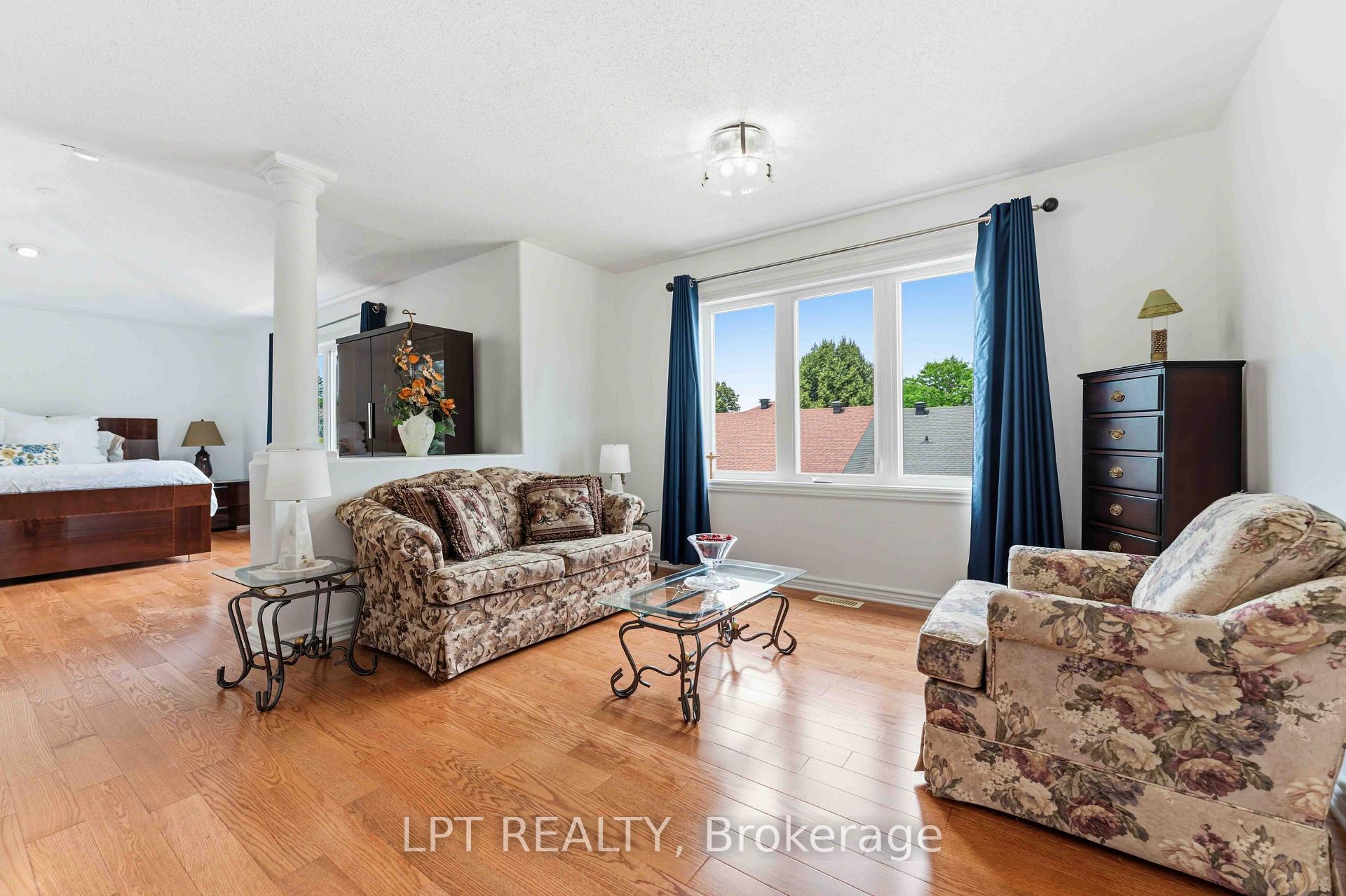 Photo 21 of 38 Crosspointe Avenue, Ottawa, Barrhaven East — HOMEH
