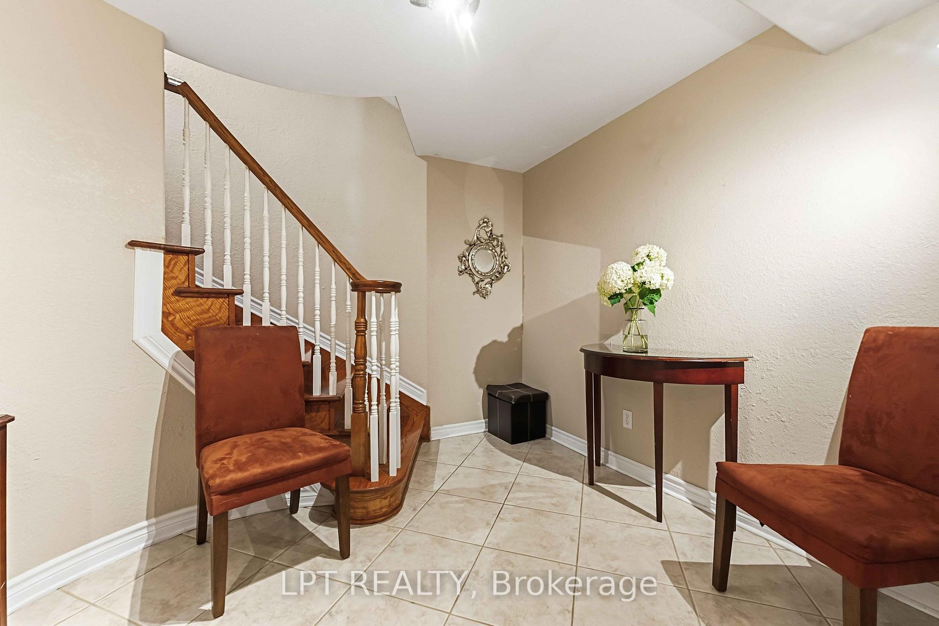Photo 29 of 38 Crosspointe Avenue, Ottawa, Barrhaven East — HOMEH