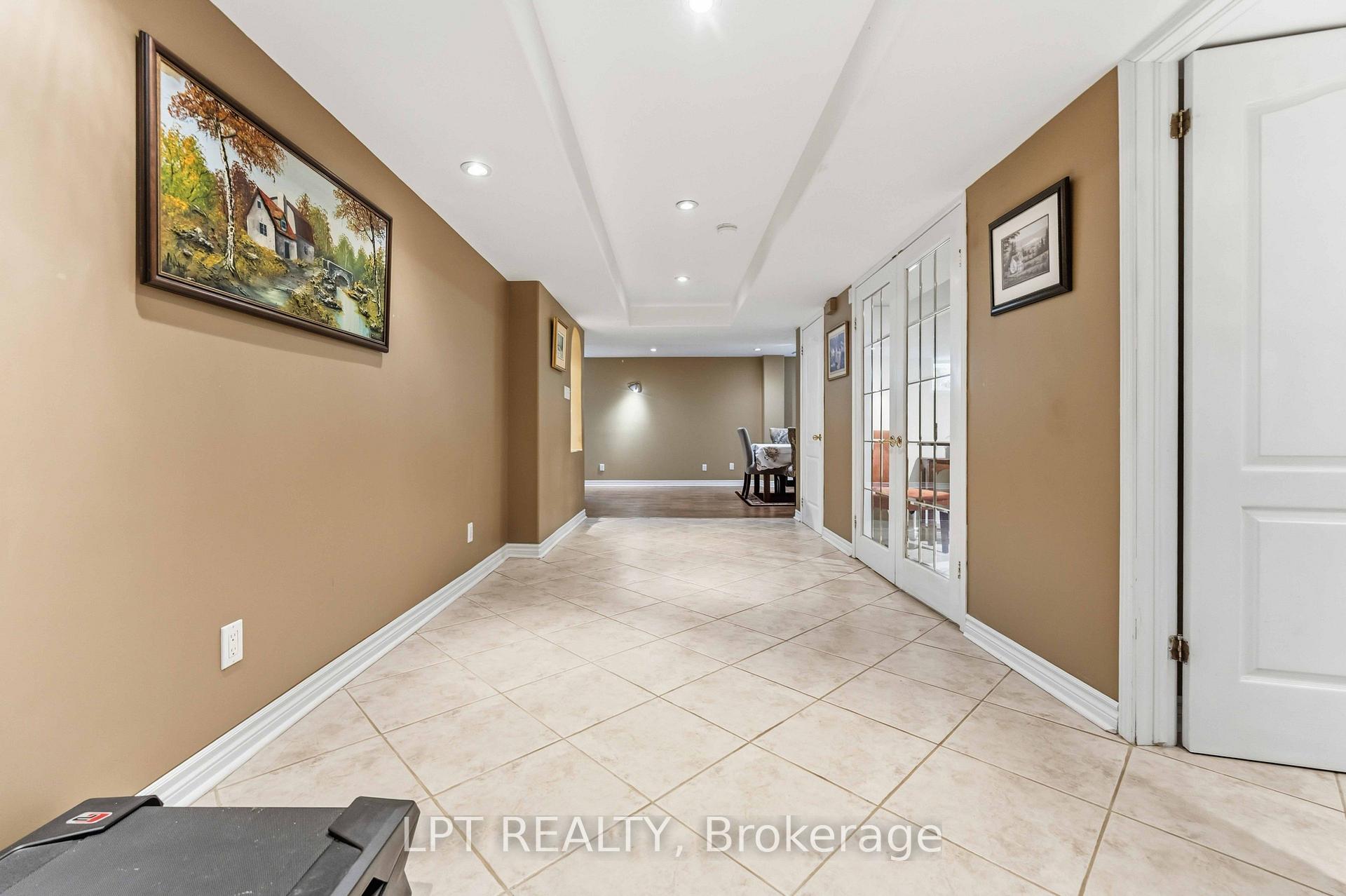 Photo 30 of 38 Crosspointe Avenue, Ottawa, Barrhaven East — HOMEH