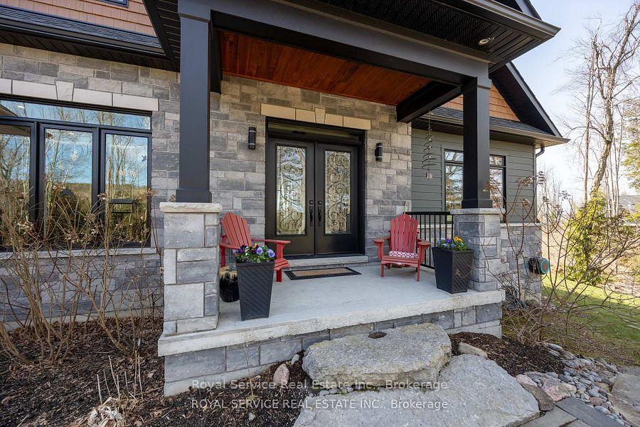 Photo 2 of 28 Rustlewood Avenue, Kawartha Lakes, Manvers — HOMEH