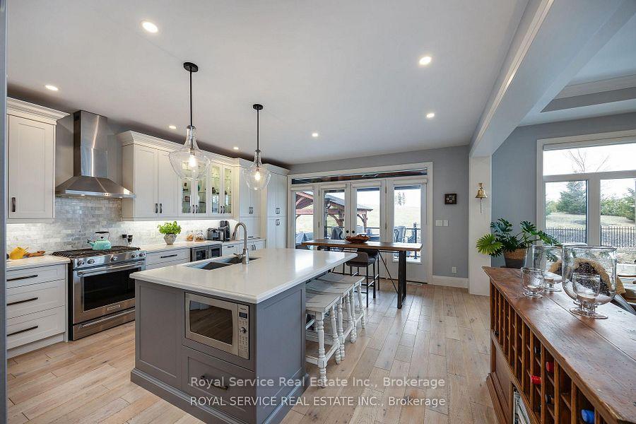 Photo 14 of 28 Rustlewood Avenue, Kawartha Lakes, Manvers — HOMEH