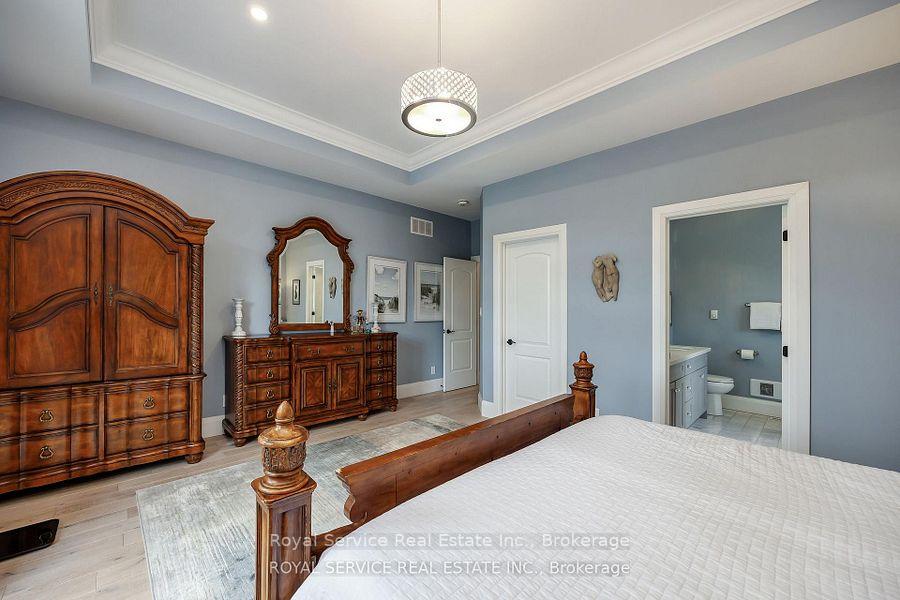 Photo 16 of 28 Rustlewood Avenue, Kawartha Lakes, Manvers — HOMEH