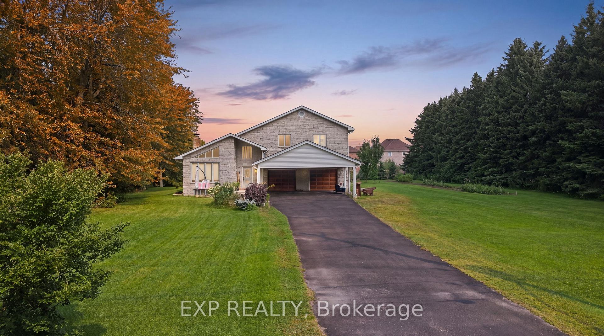 Photo 1 of 104 Sideroad 18 Road, Centre Wellington, Fergus — HOMEH