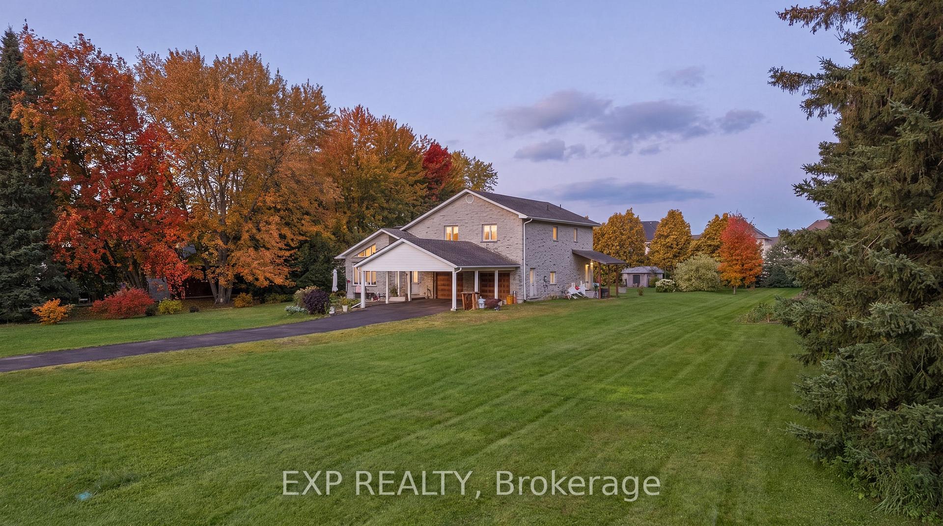 Photo 4 of 104 Sideroad 18 Road, Centre Wellington, Fergus — HOMEH