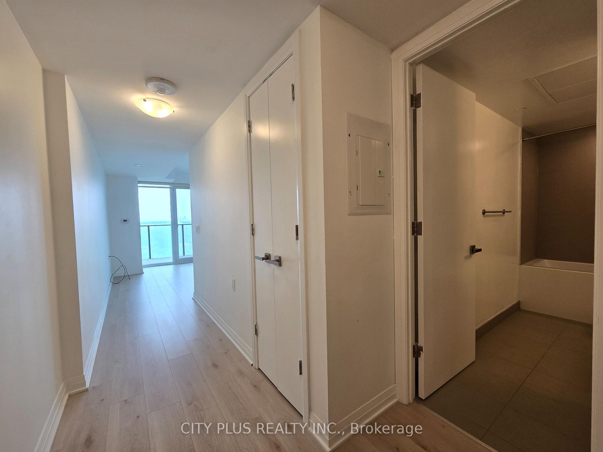 Photo 15 of Unit 1906, 99 Foxbar Road, Toronto, Yonge-St. Clair — HOMEH