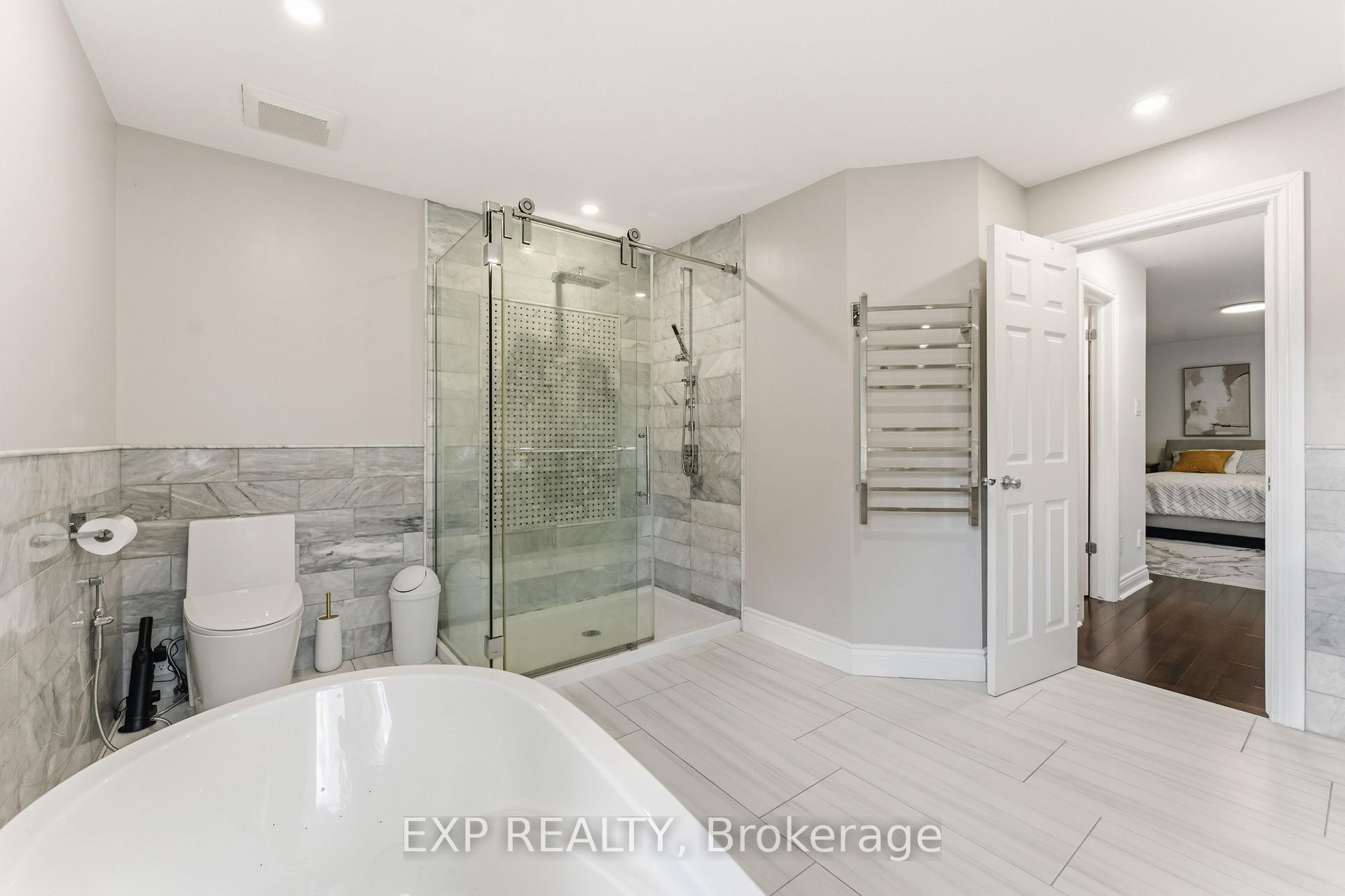 Photo 28 of 643 New Liskeard Crescent, Ottawa, Barrhaven - Strandherd — HOMEH