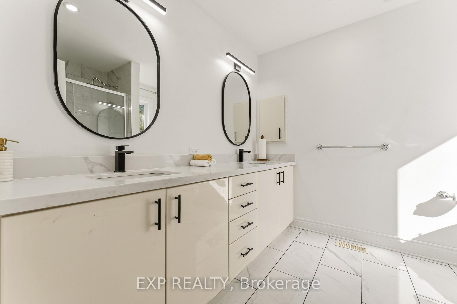 Photo 34 of 643 New Liskeard Crescent, Ottawa, Barrhaven - Strandherd — HOMEH