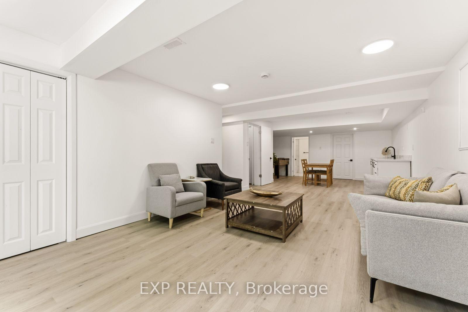 Photo 40 of 643 New Liskeard Crescent, Ottawa, Barrhaven - Strandherd — HOMEH
