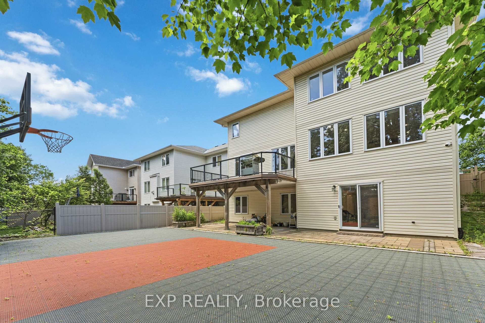 Photo 47 of 643 New Liskeard Crescent, Ottawa, Barrhaven - Strandherd — HOMEH