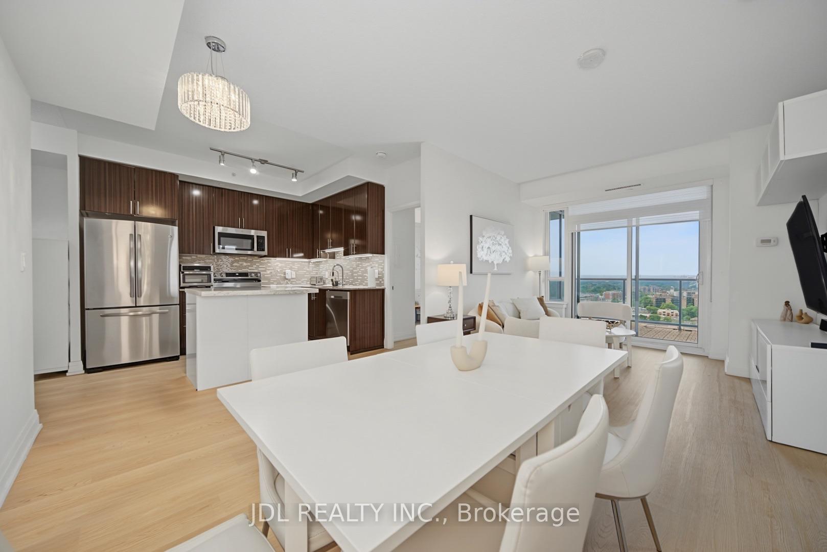 Photo 18 of Unit 902, 7165 Yonge Street, Markham, Grandview — HOMEH