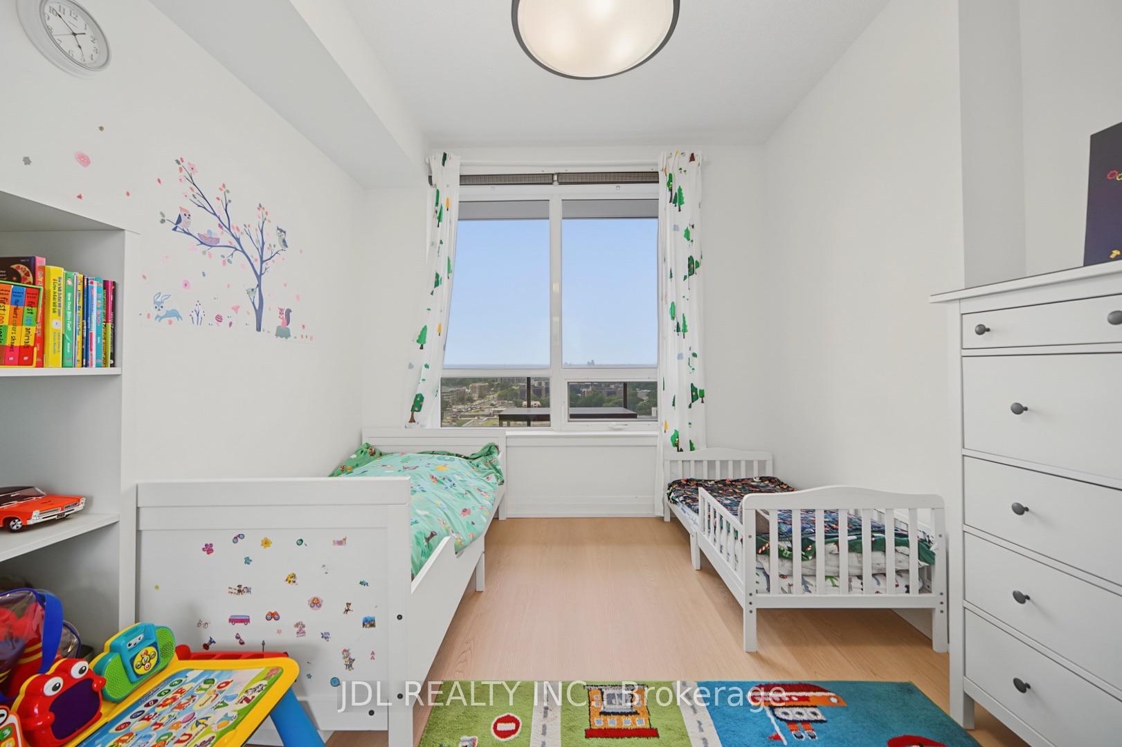 Photo 27 of Unit 902, 7165 Yonge Street, Markham, Grandview — HOMEH