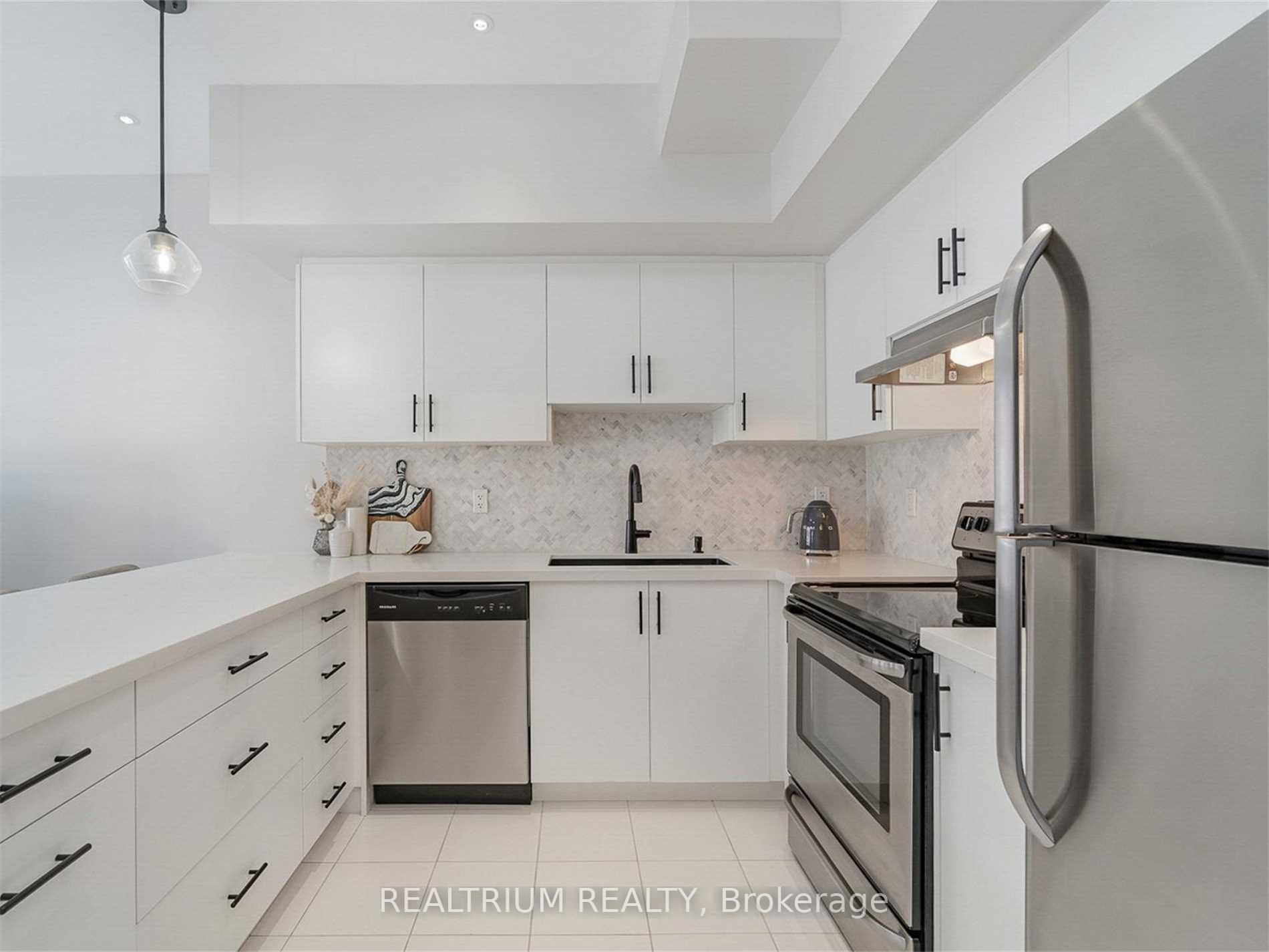Photo 6 of Unit B09, 26 Bruce Street, Vaughan, East Woodbridge — HOMEH
