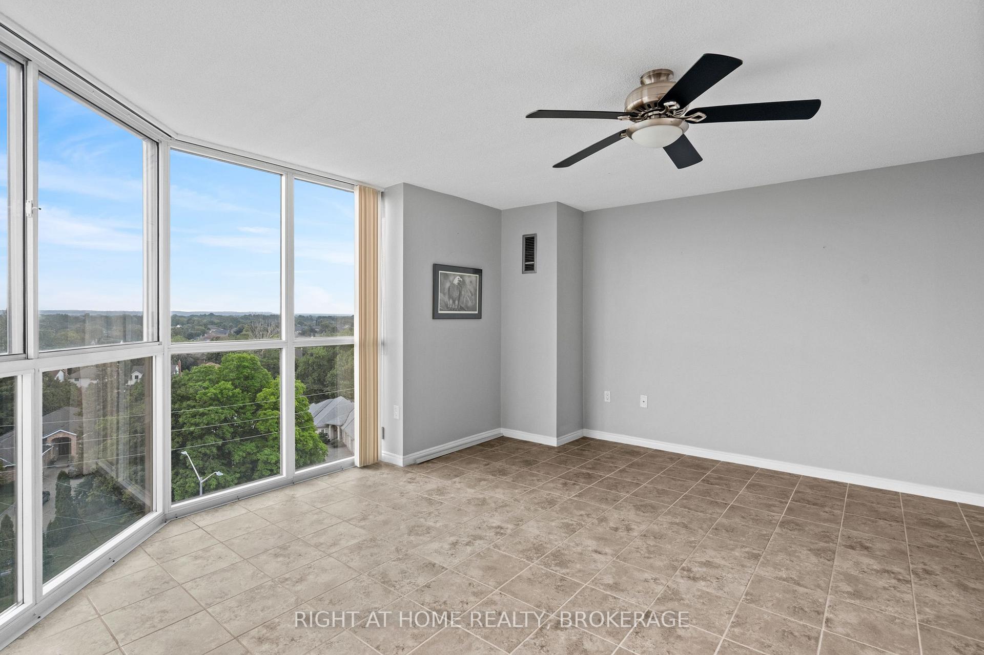 Photo 17 of Unit 801, 162 Martindale Road, St. Catharines, Grapeview — HOMEH