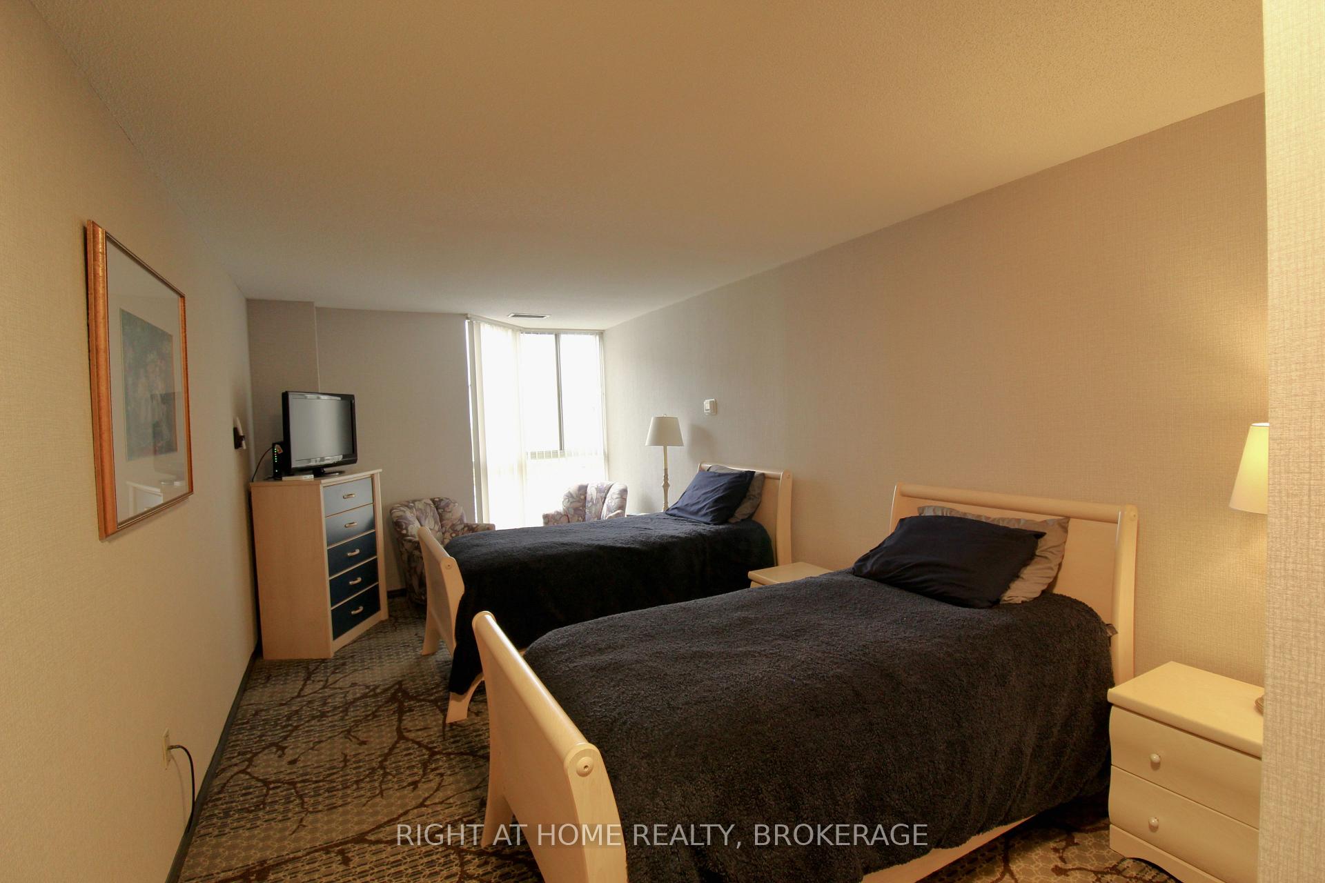 Photo 33 of Unit 801, 162 Martindale Road, St. Catharines, Grapeview — HOMEH
