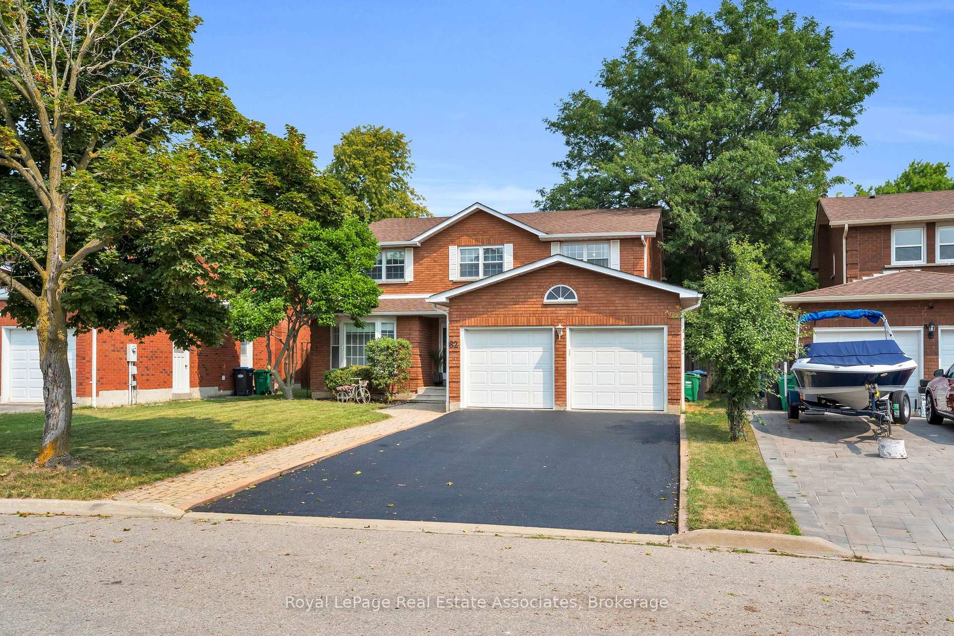Photo 1 of 82 Turtlecreek Boulevard, Brampton, Fletcher's Creek South — HOMEH