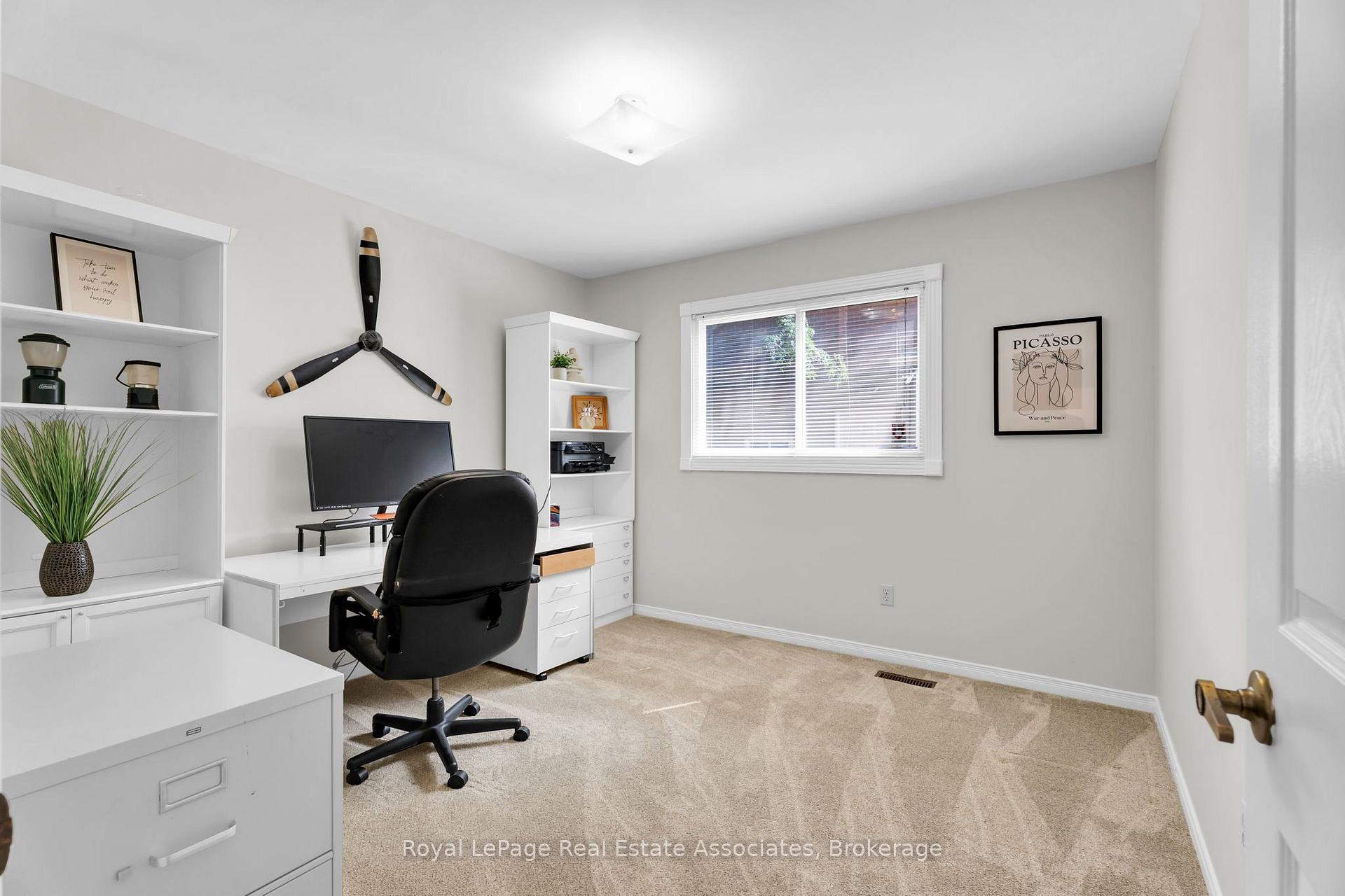 Photo 17 of 82 Turtlecreek Boulevard, Brampton, Fletcher's Creek South — HOMEH