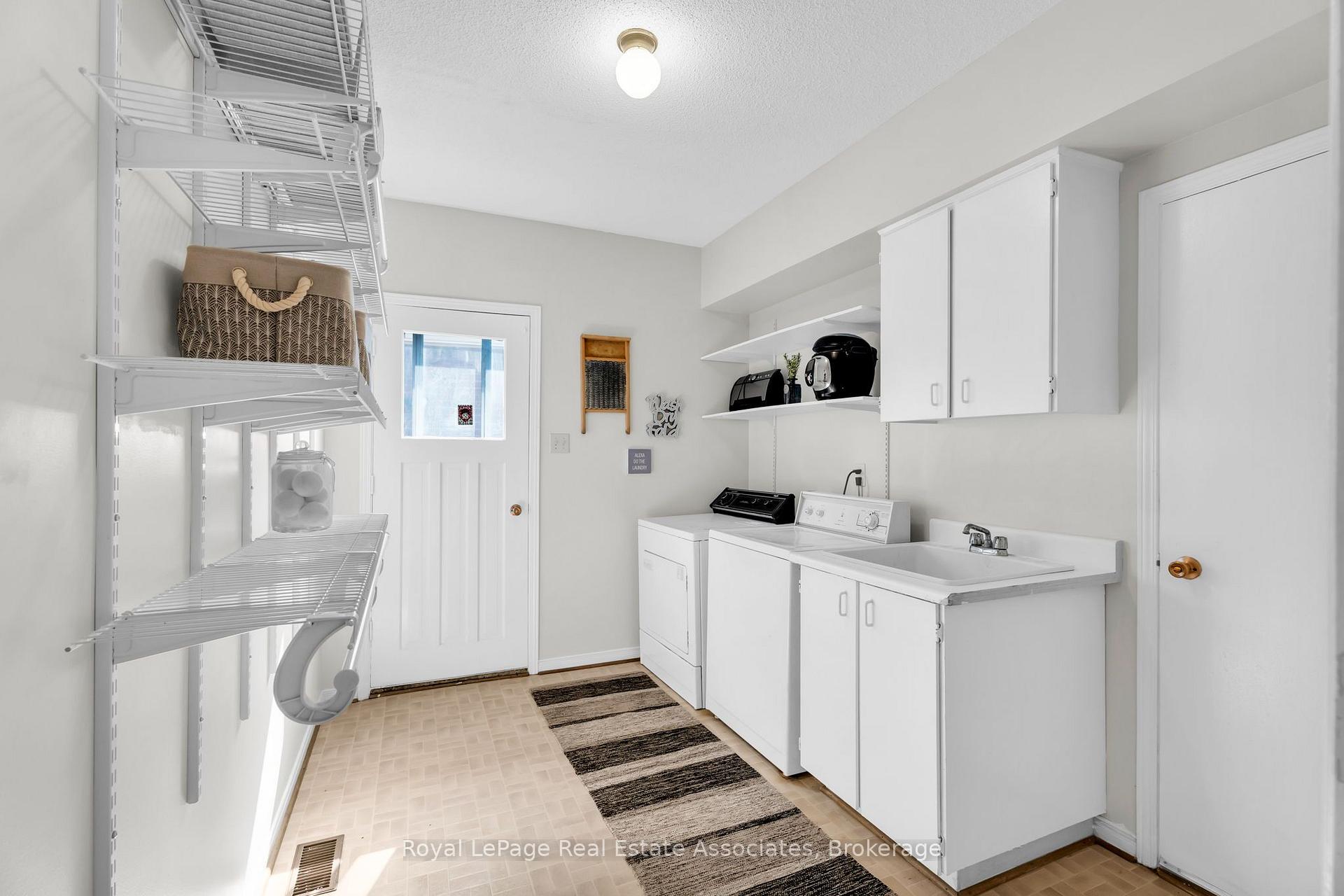 Photo 19 of 82 Turtlecreek Boulevard, Brampton, Fletcher's Creek South — HOMEH