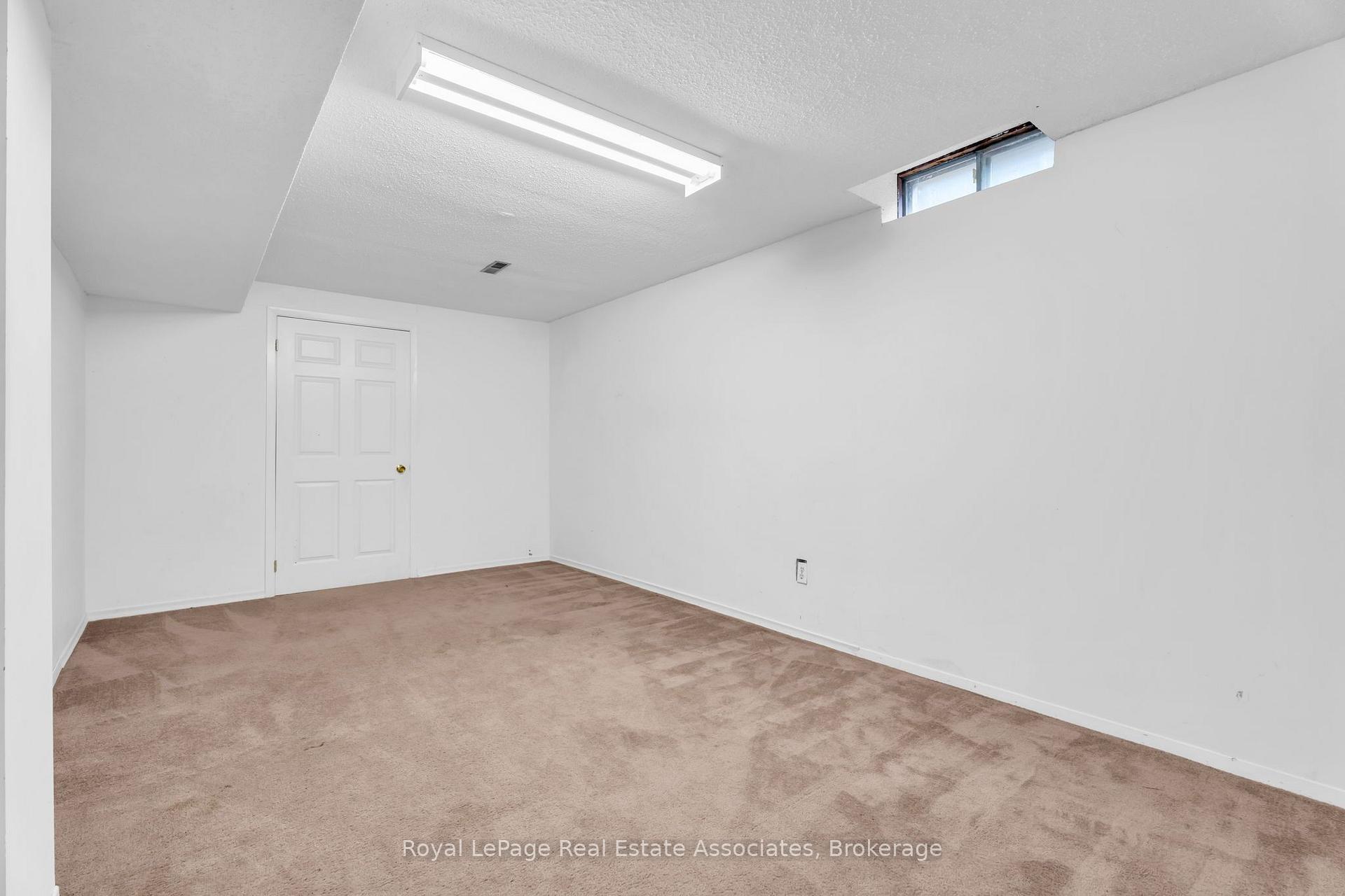Photo 31 of 82 Turtlecreek Boulevard, Brampton, Fletcher's Creek South — HOMEH