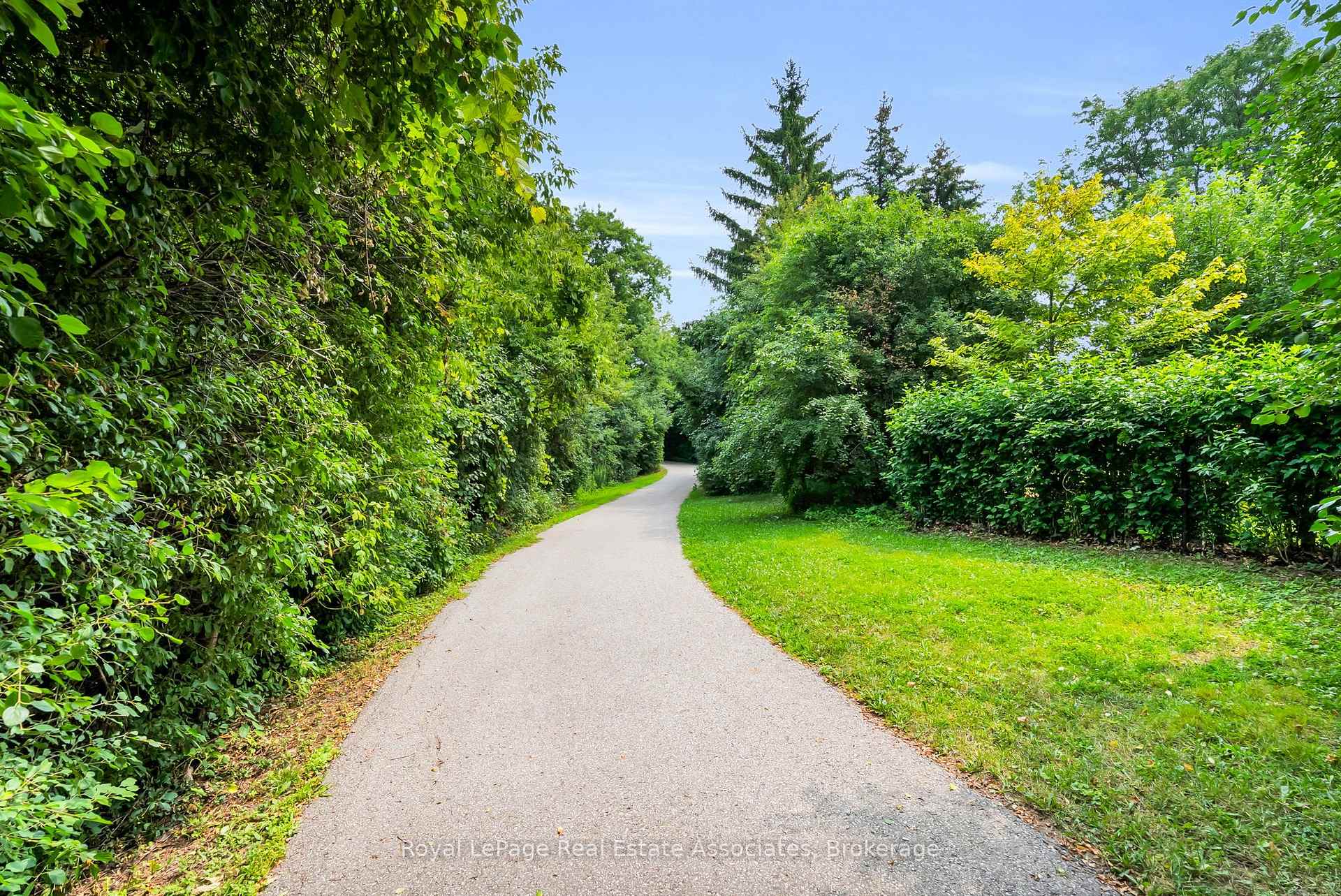 Photo 42 of 82 Turtlecreek Boulevard, Brampton, Fletcher's Creek South — HOMEH