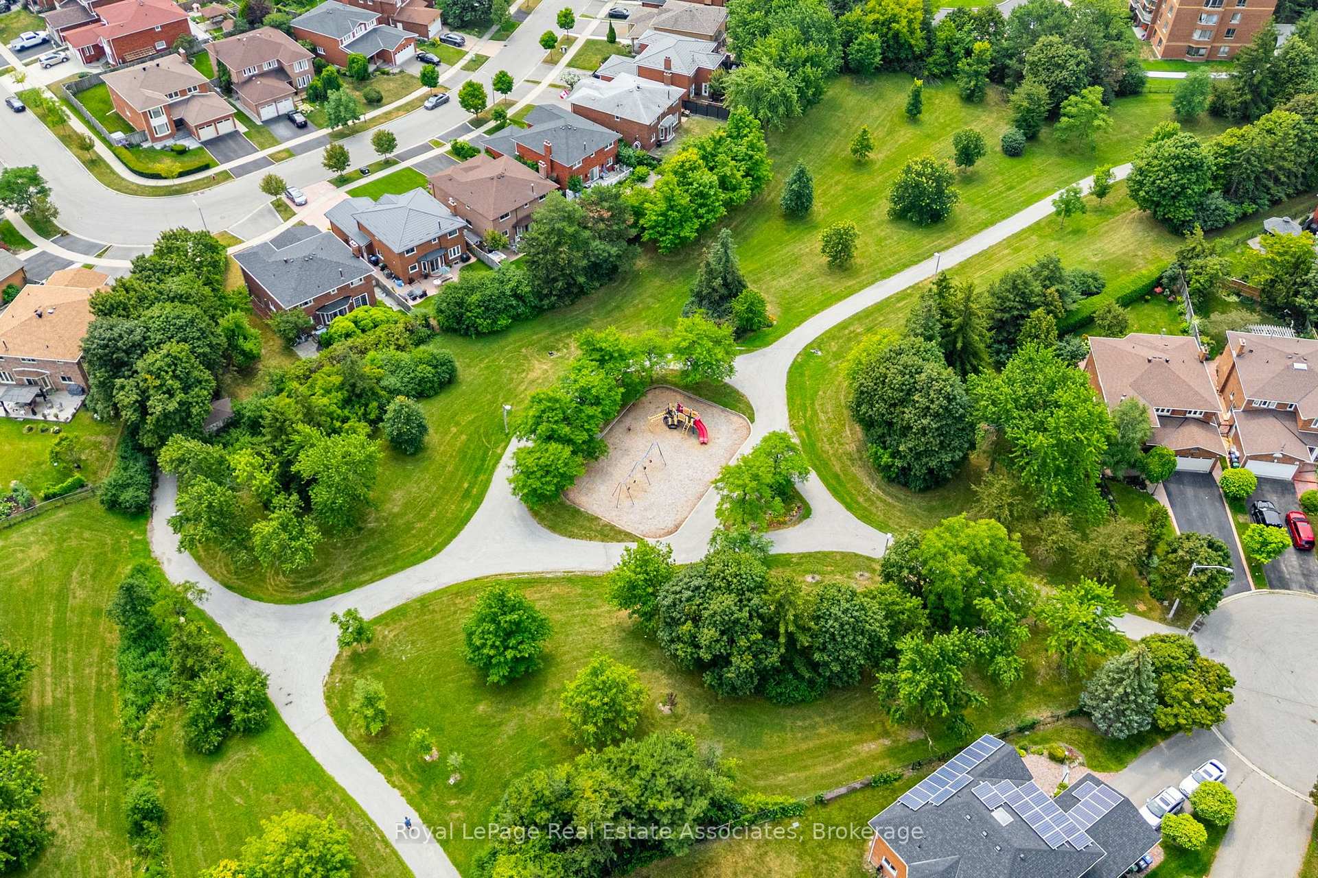 Photo 46 of 82 Turtlecreek Boulevard, Brampton, Fletcher's Creek South — HOMEH
