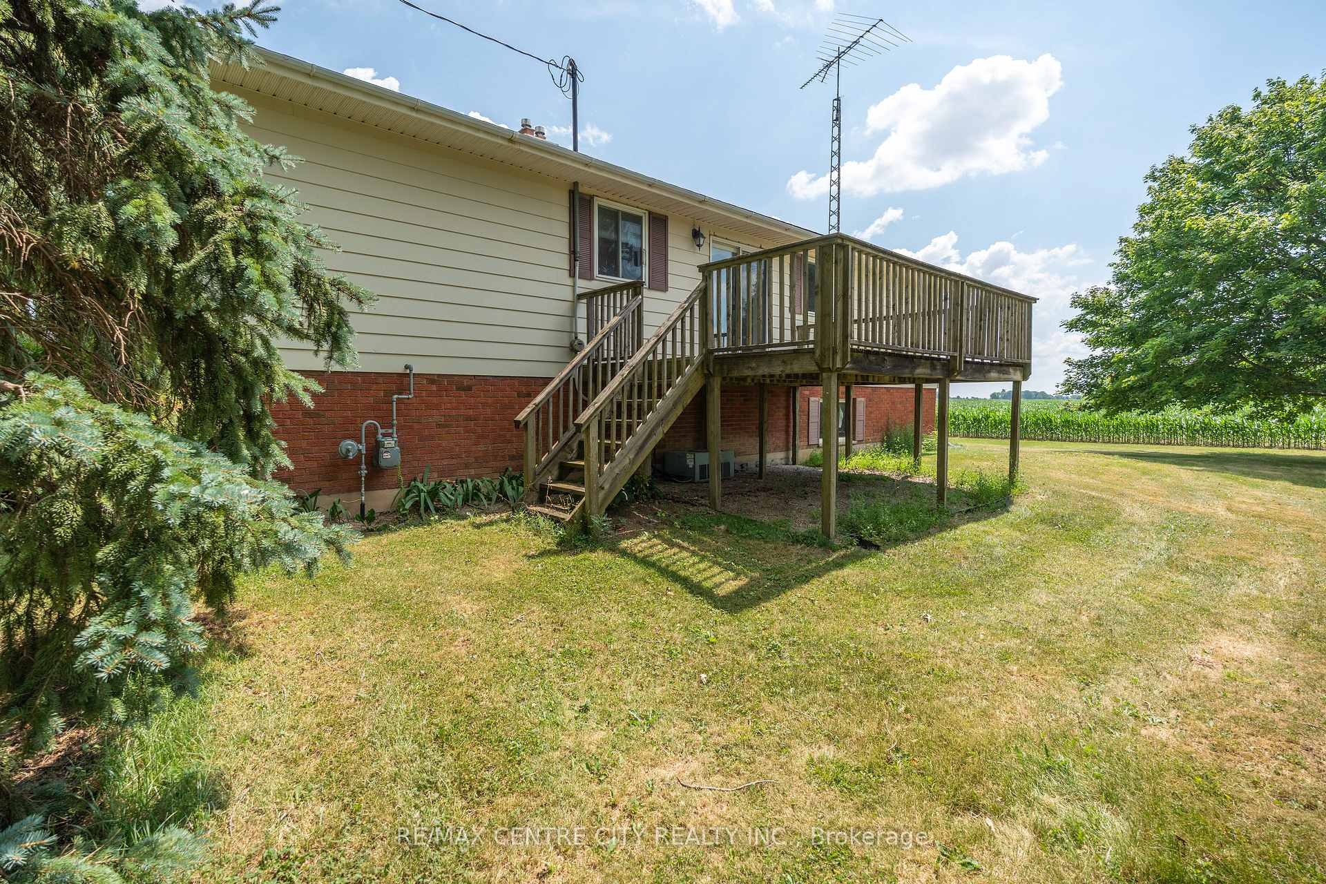 Photo 7 of 4943 Falconbridge Drive, Southwest Middlesex, Rural Southwest Middlesex — HOMEH