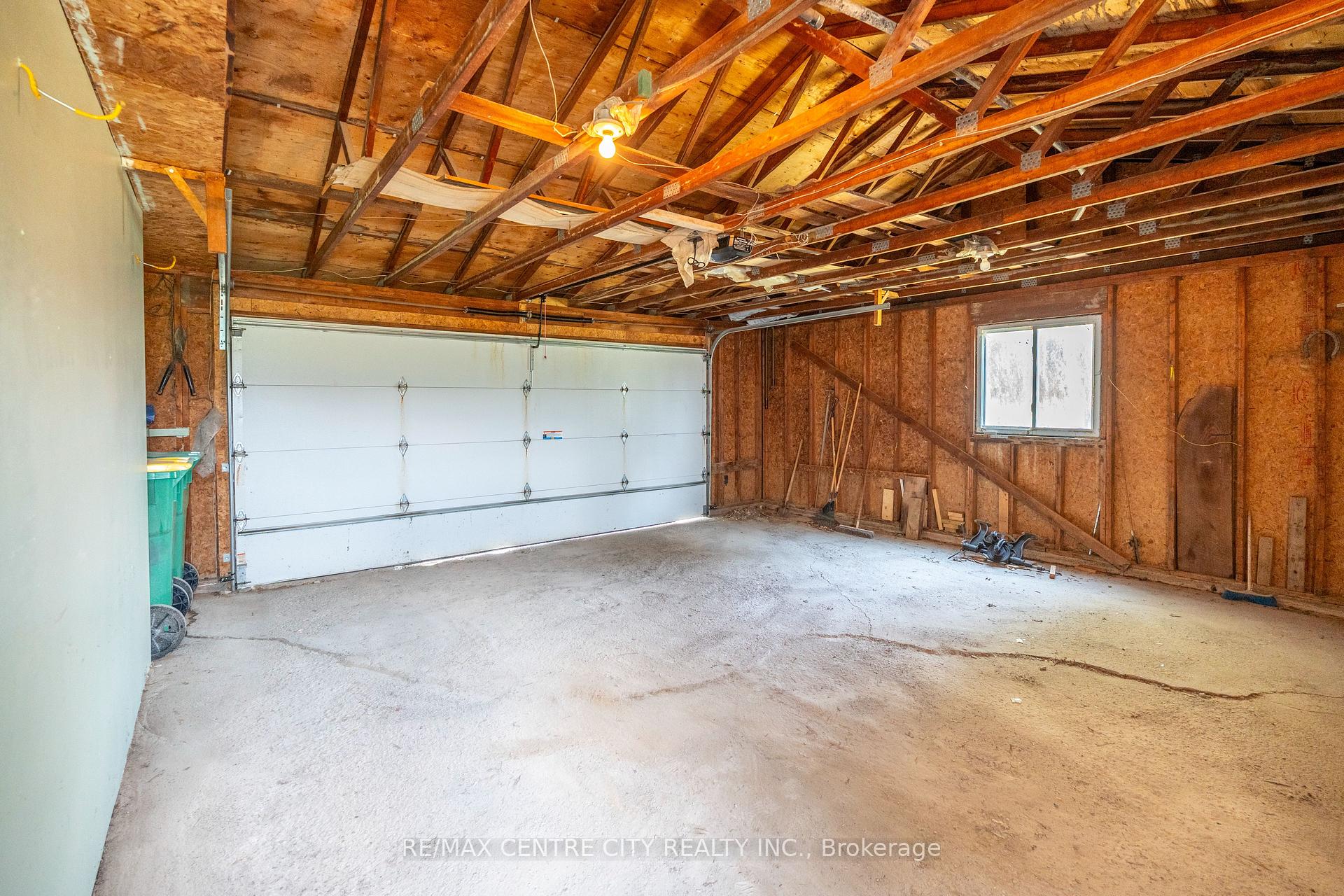 Photo 31 of 4943 Falconbridge Drive, Southwest Middlesex, Rural Southwest Middlesex — HOMEH