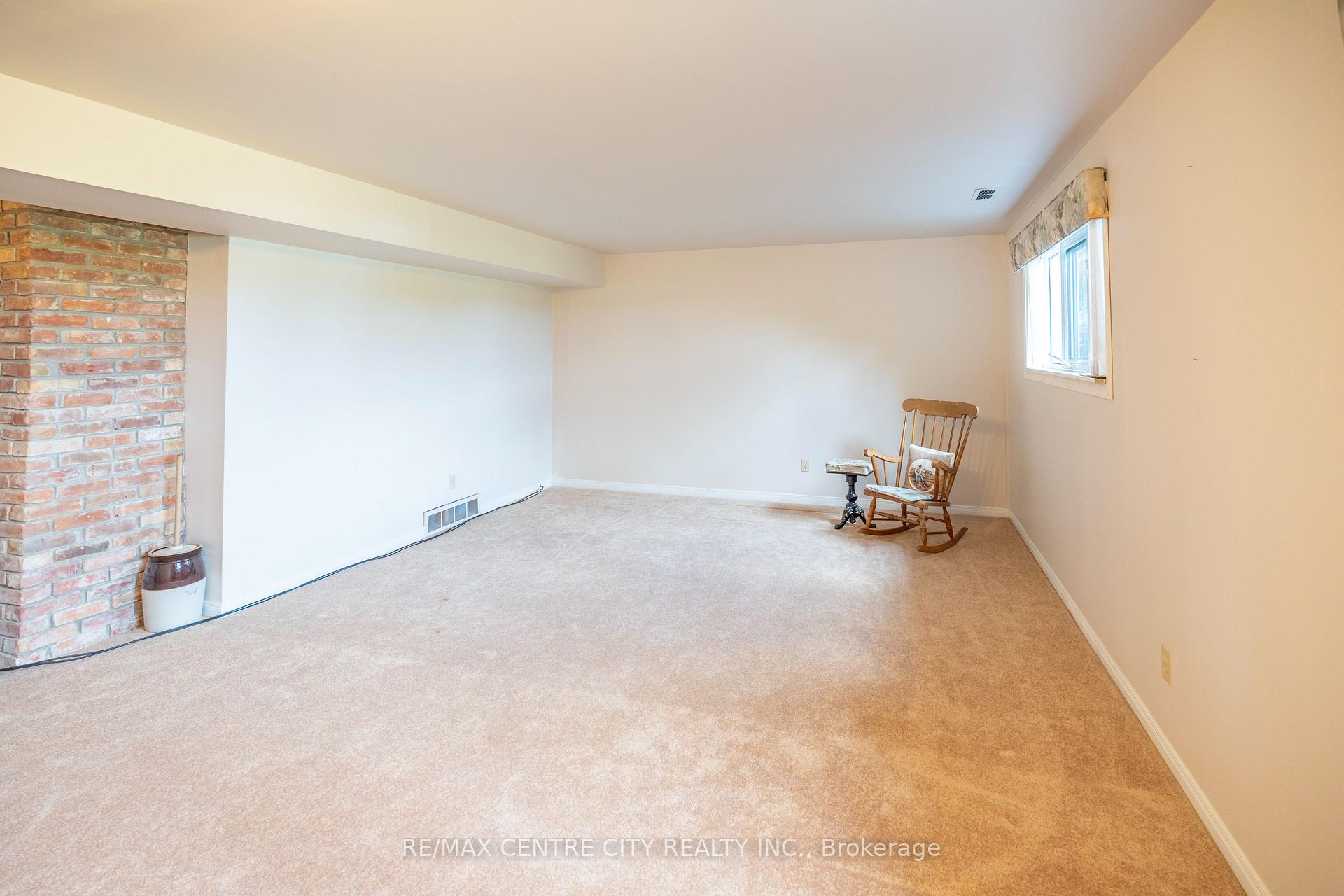 Photo 34 of 4943 Falconbridge Drive, Southwest Middlesex, Rural Southwest Middlesex — HOMEH