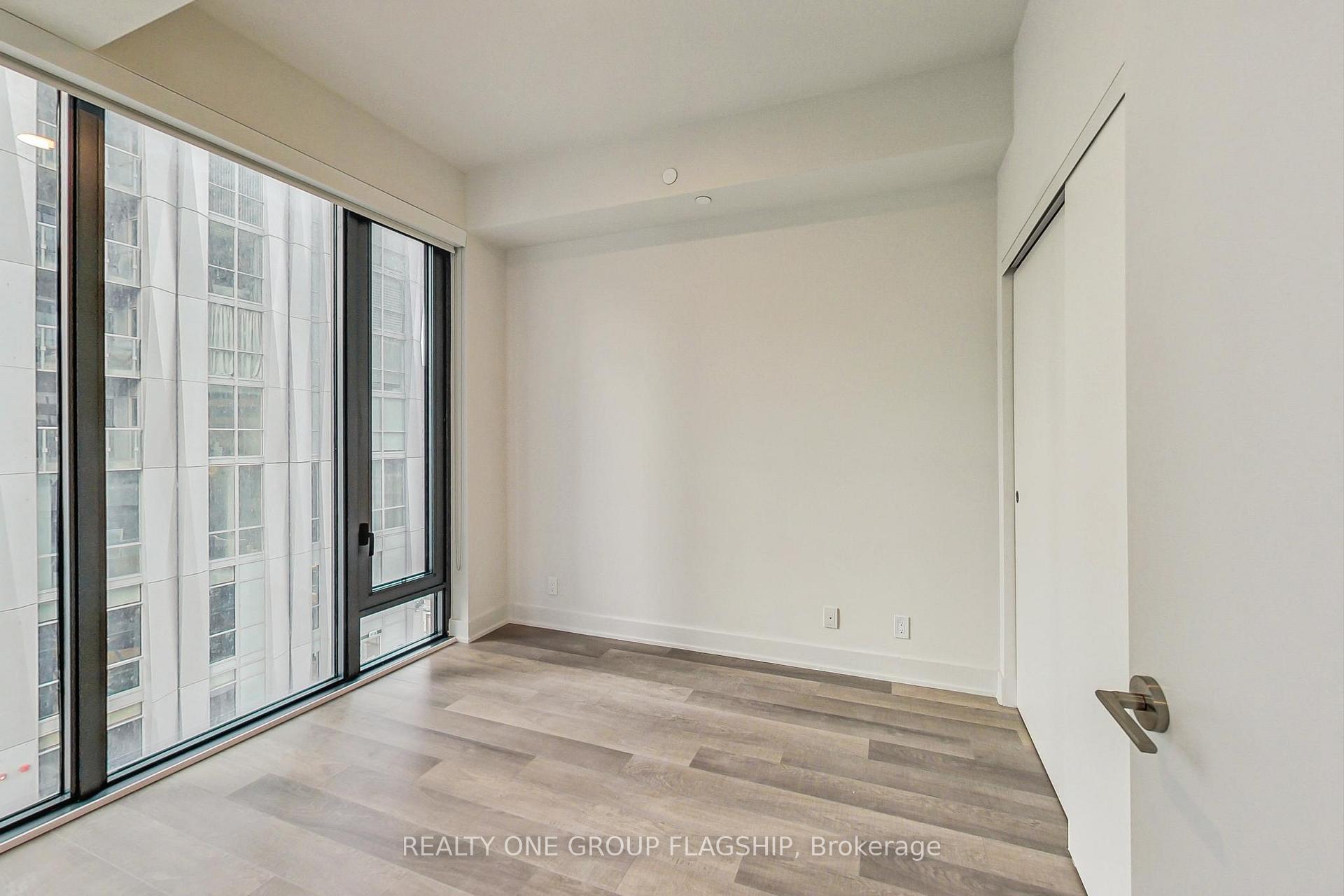 Photo 11 of Unit 701, 8 Cumberland Street, Toronto, The Annex — HOMEH
