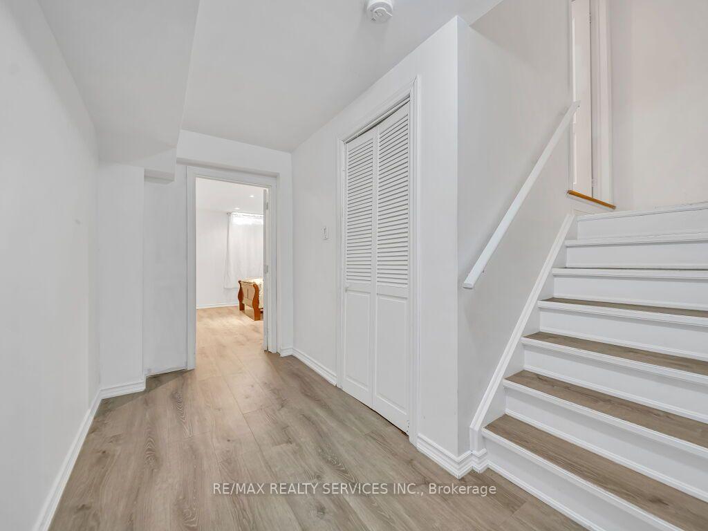 Photo 34 of 7 Olivett Lane, Brampton, Fletcher's Meadow — HOMEH