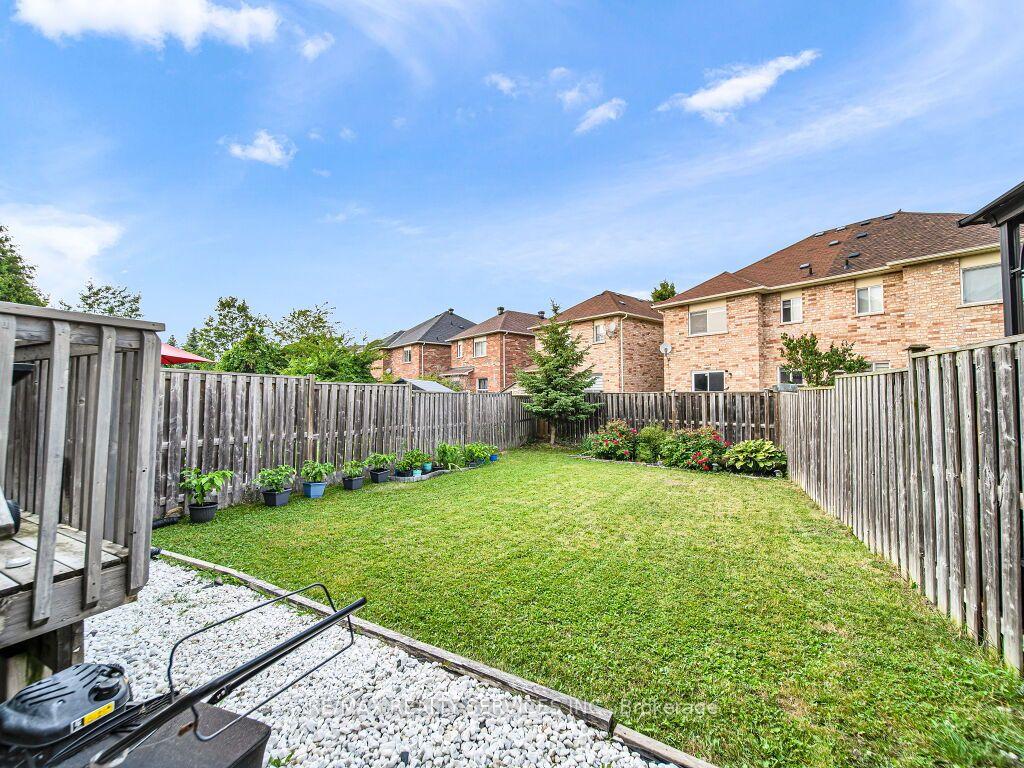 Photo 40 of 7 Olivett Lane, Brampton, Fletcher's Meadow — HOMEH