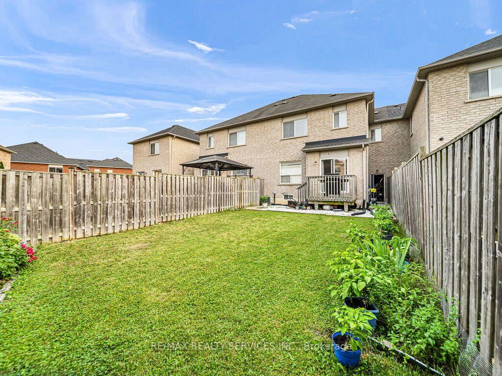 Photo 41 of 7 Olivett Lane, Brampton, Fletcher's Meadow — HOMEH