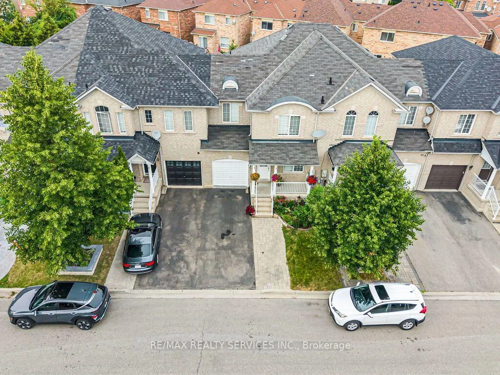 Photo 6 of 7 Olivett Lane, Brampton, Fletcher's Meadow — HOMEH