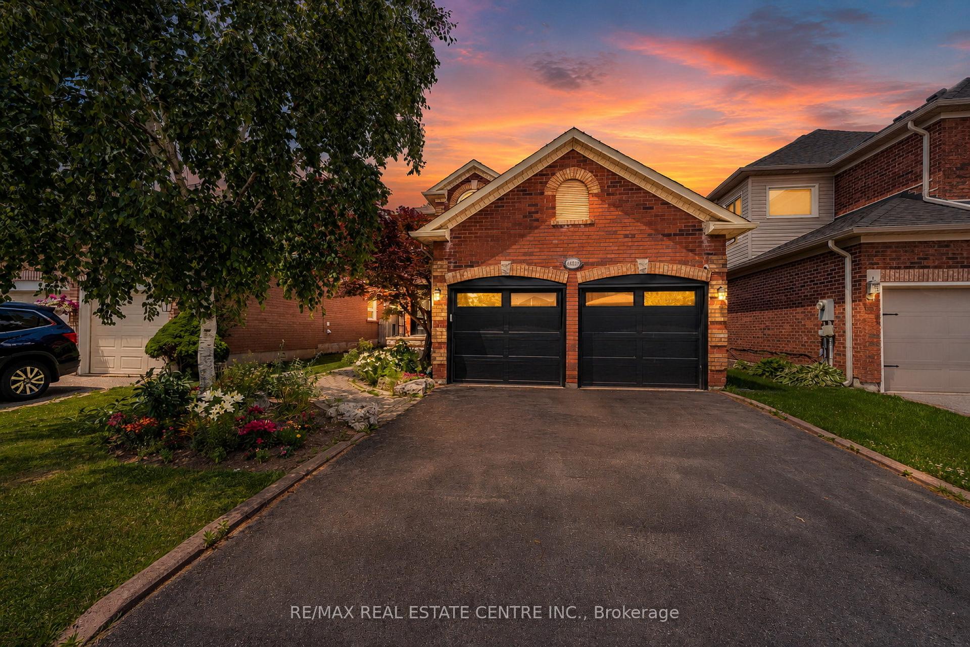 Photo 1 of 14231 Argyll Road, Halton Hills, Georgetown — HOMEH