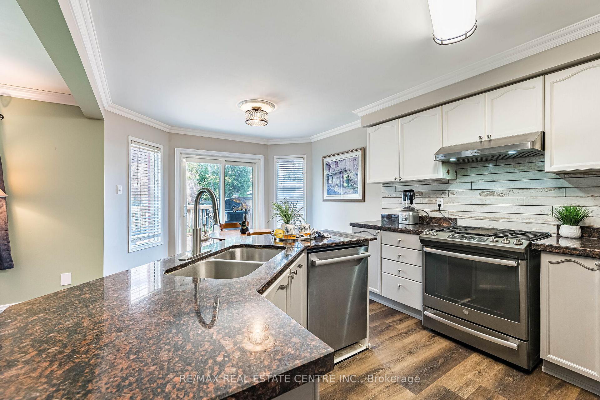 Photo 16 of 14231 Argyll Road, Halton Hills, Georgetown — HOMEH