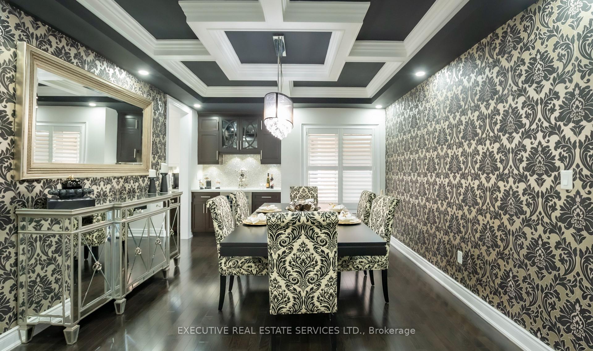 Photo 10 of 22 Valleyway Drive, Brampton, Credit Valley — HOMEH