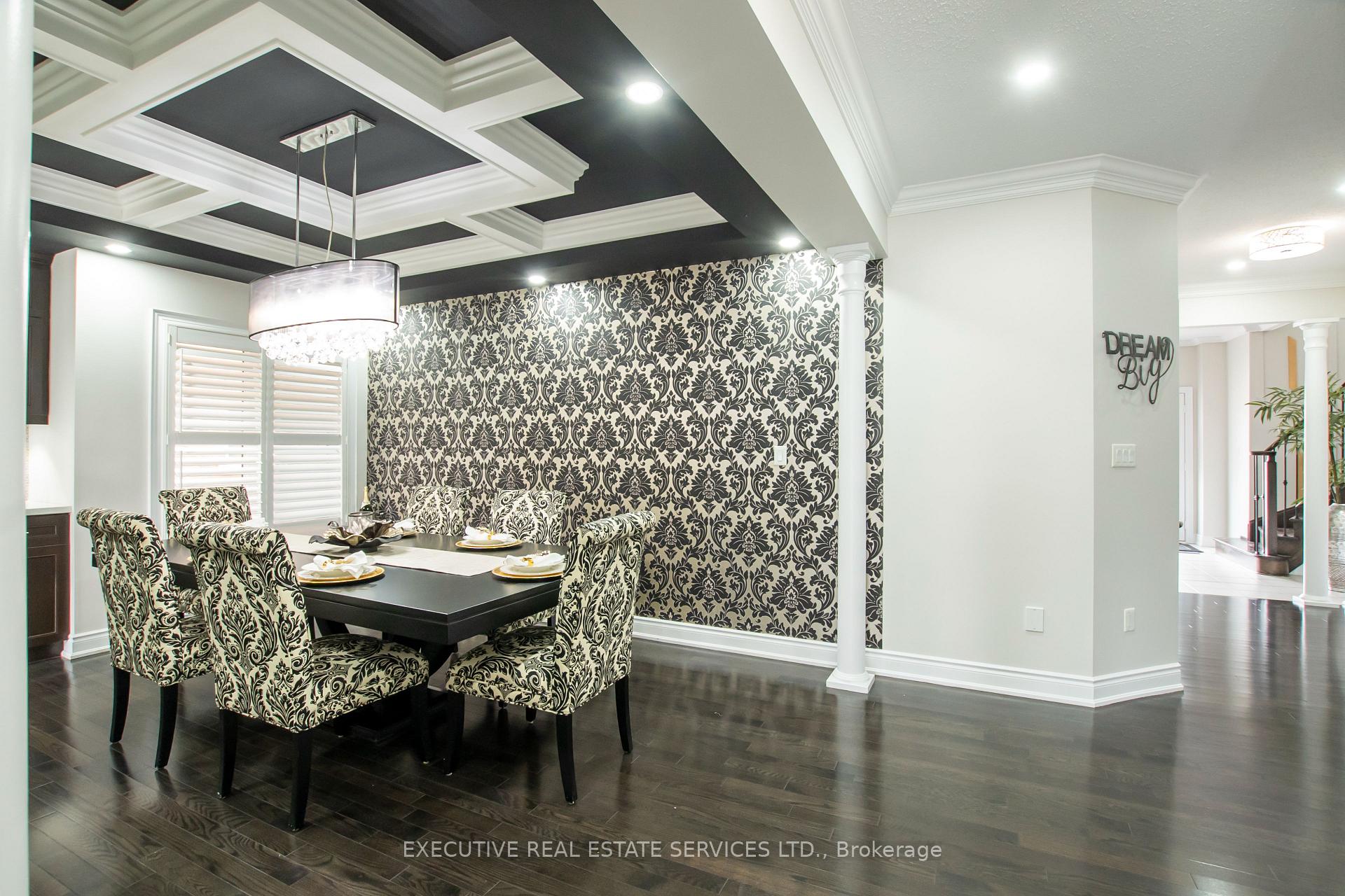Photo 11 of 22 Valleyway Drive, Brampton, Credit Valley — HOMEH