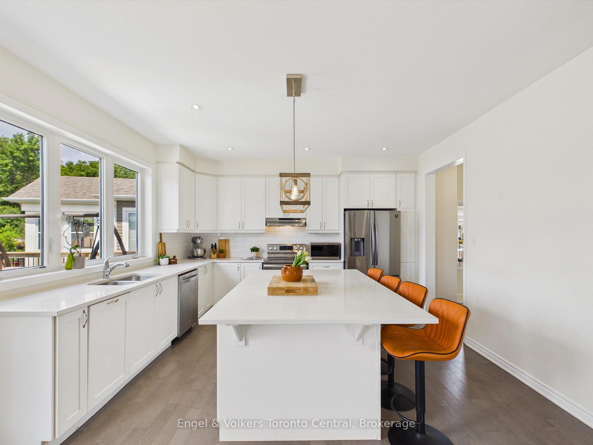 Photo 15 of 3 Browning Boulevard, Bracebridge, Macaulay — HOMEH