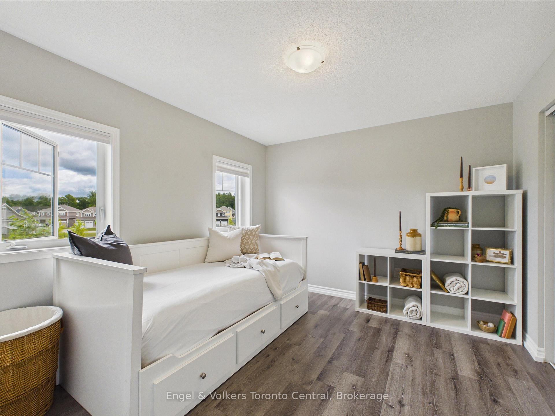 Photo 33 of 3 Browning Boulevard, Bracebridge, Macaulay — HOMEH