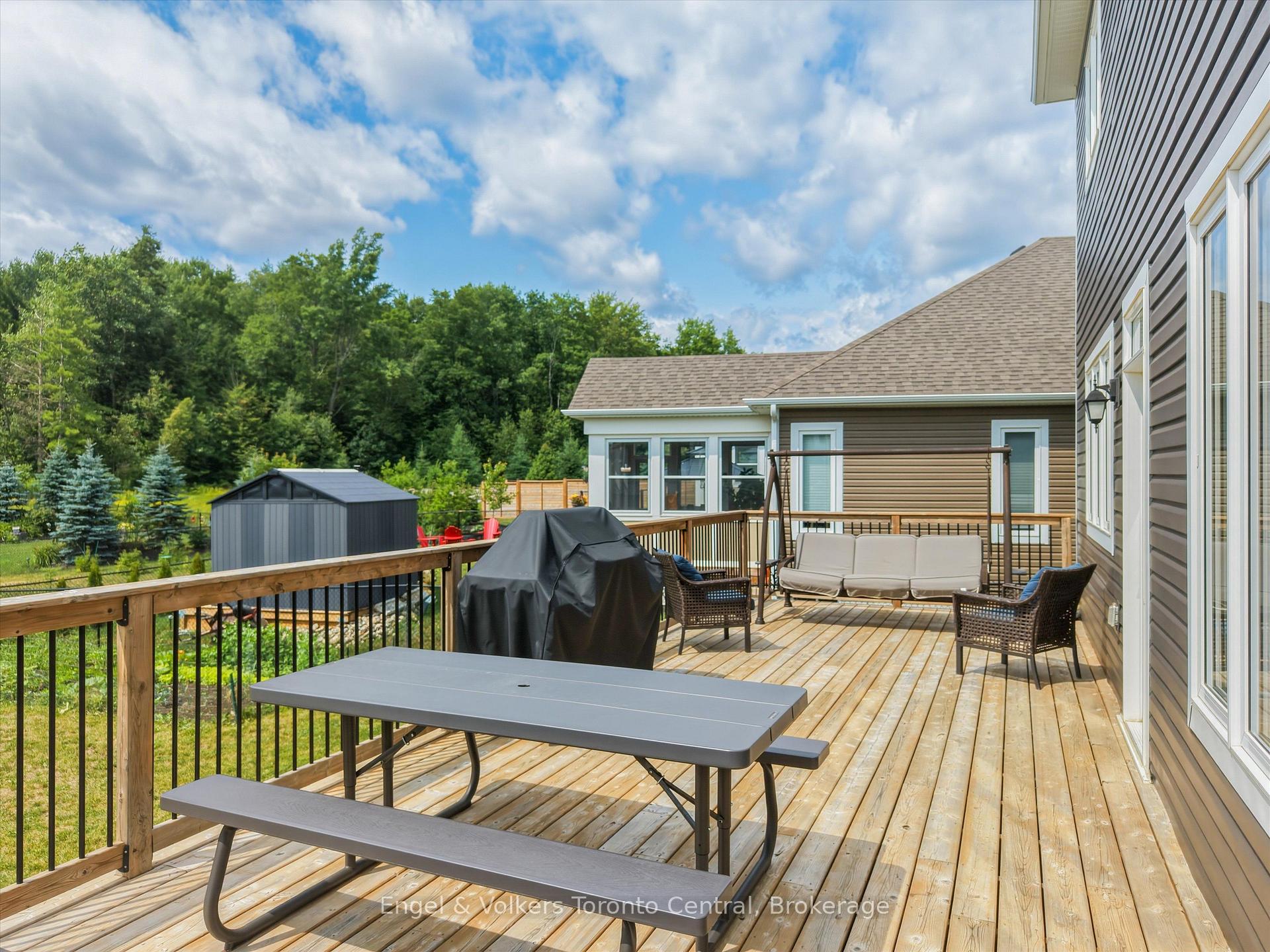 Photo 41 of 3 Browning Boulevard, Bracebridge, Macaulay — HOMEH