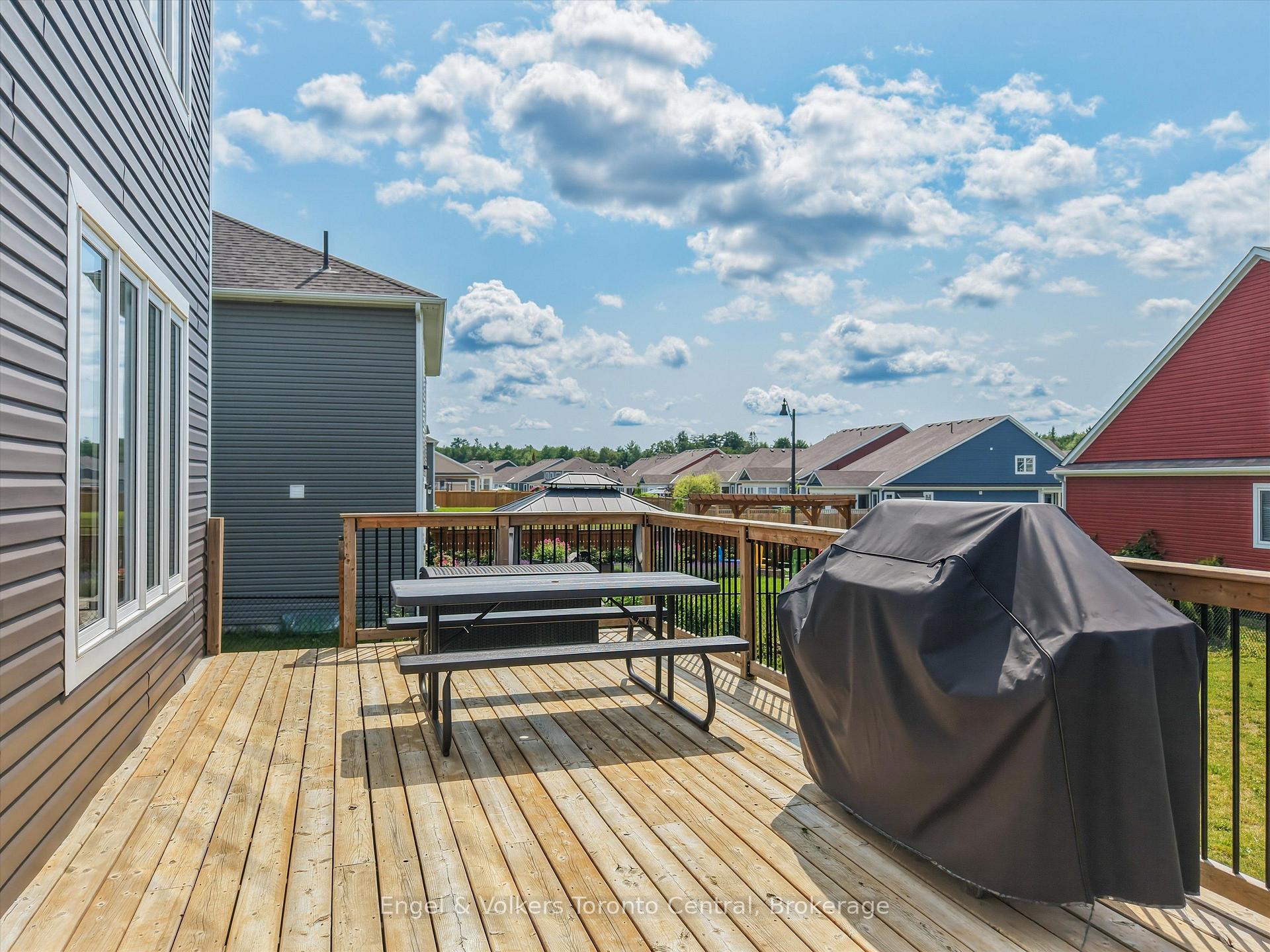 Photo 42 of 3 Browning Boulevard, Bracebridge, Macaulay — HOMEH