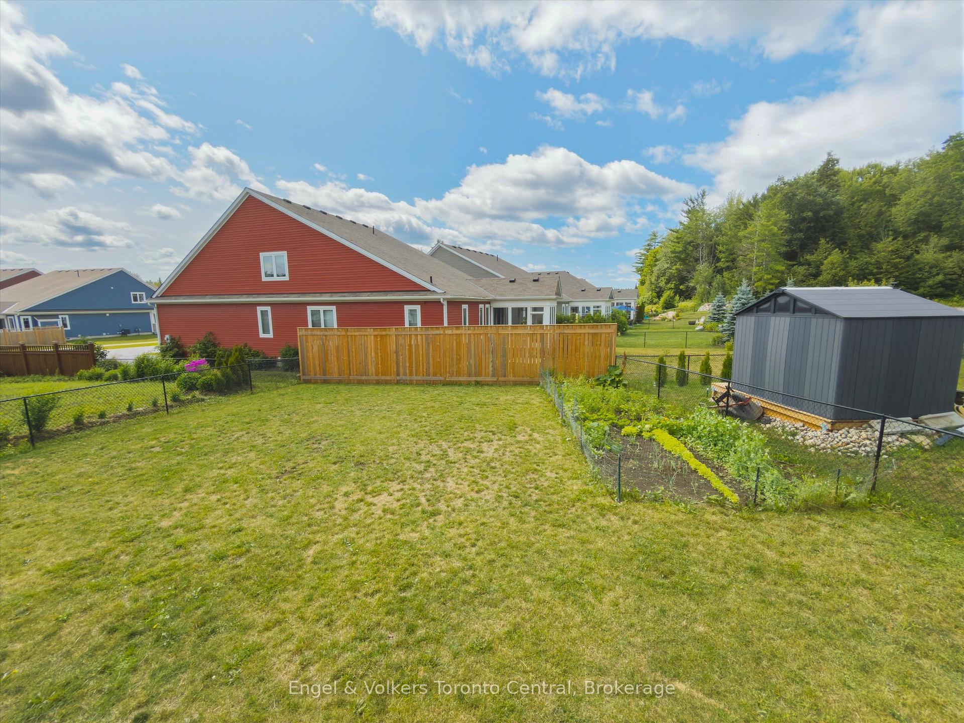 Photo 43 of 3 Browning Boulevard, Bracebridge, Macaulay — HOMEH