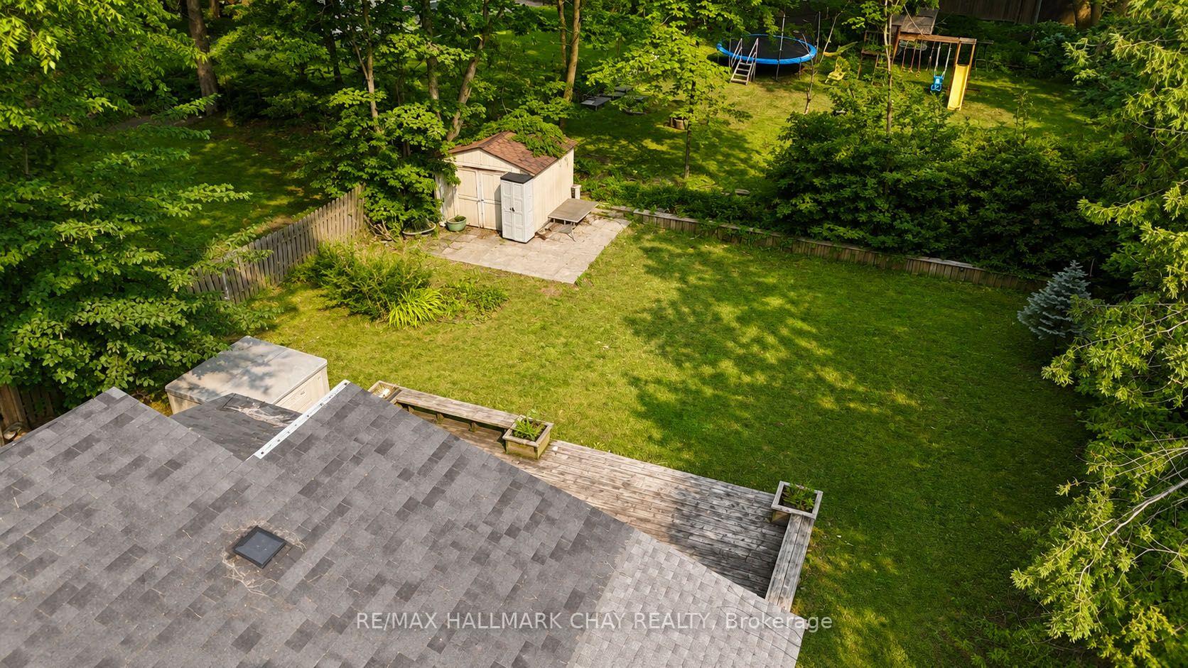 Photo 40 of 34 North Street N, Barrie, Wellington — HOMEH