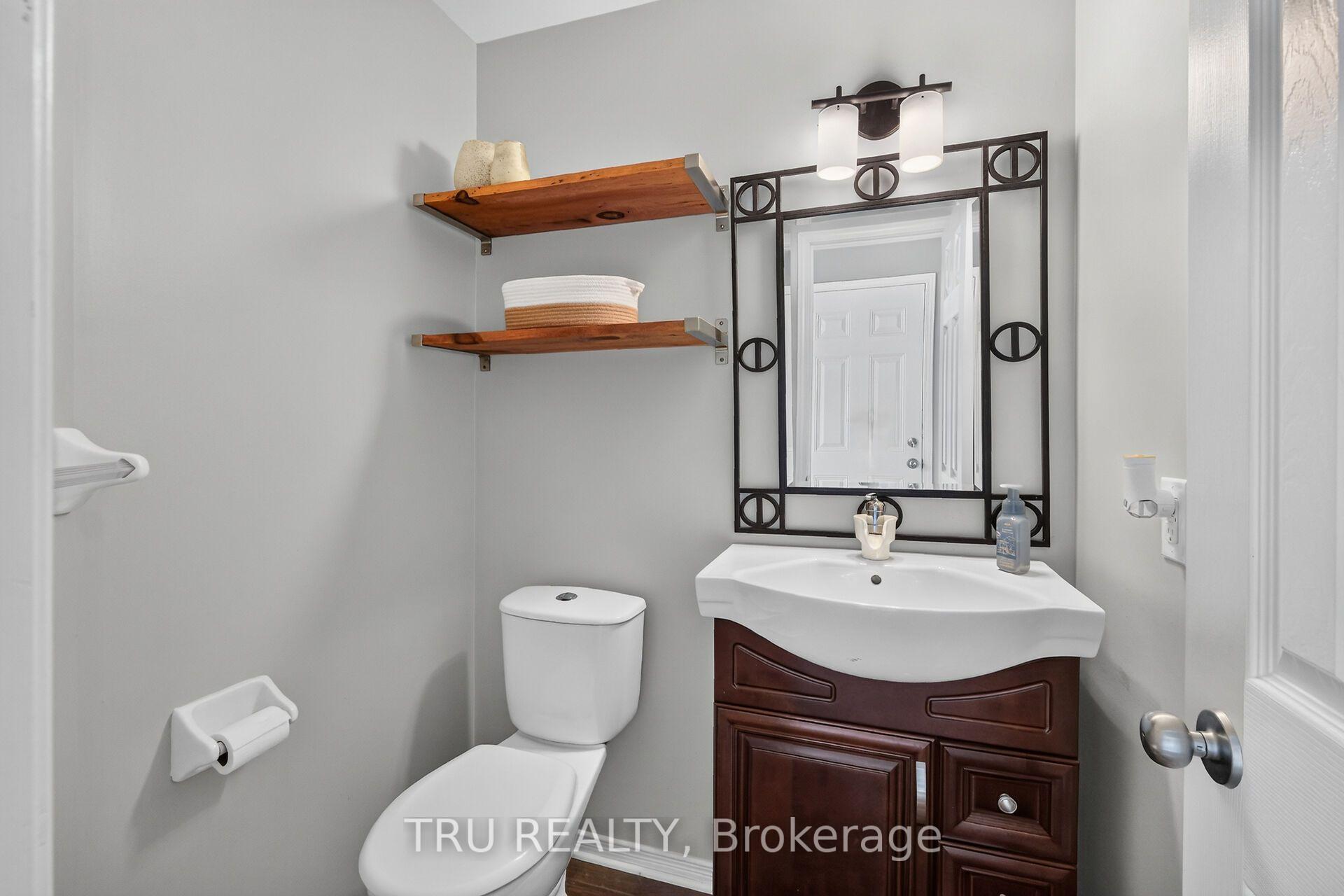 Photo 7 of 258 Parkrose Private, Ottawa, Chatelaine Village — HOMEH